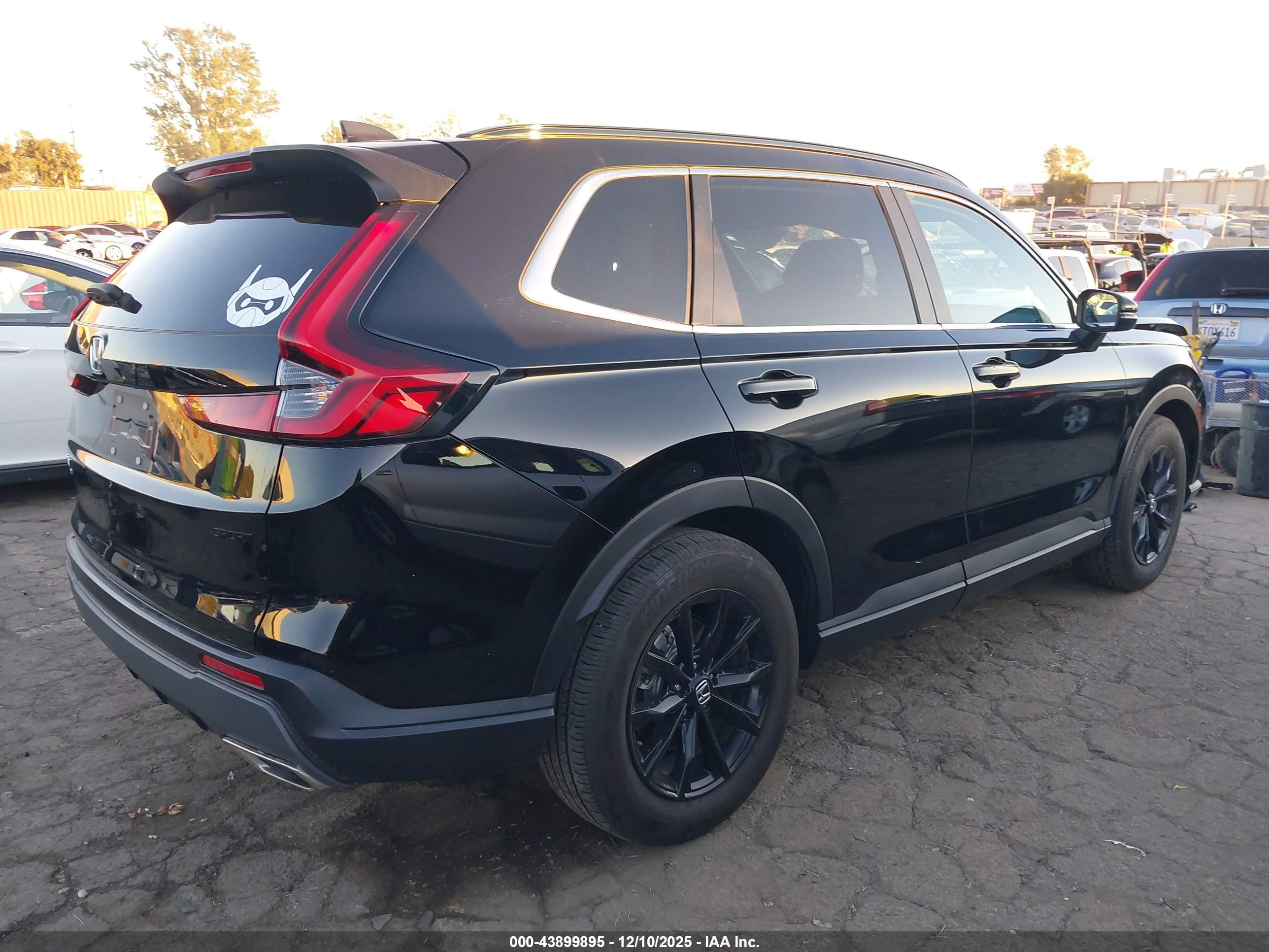 HONDA CR-V image 4