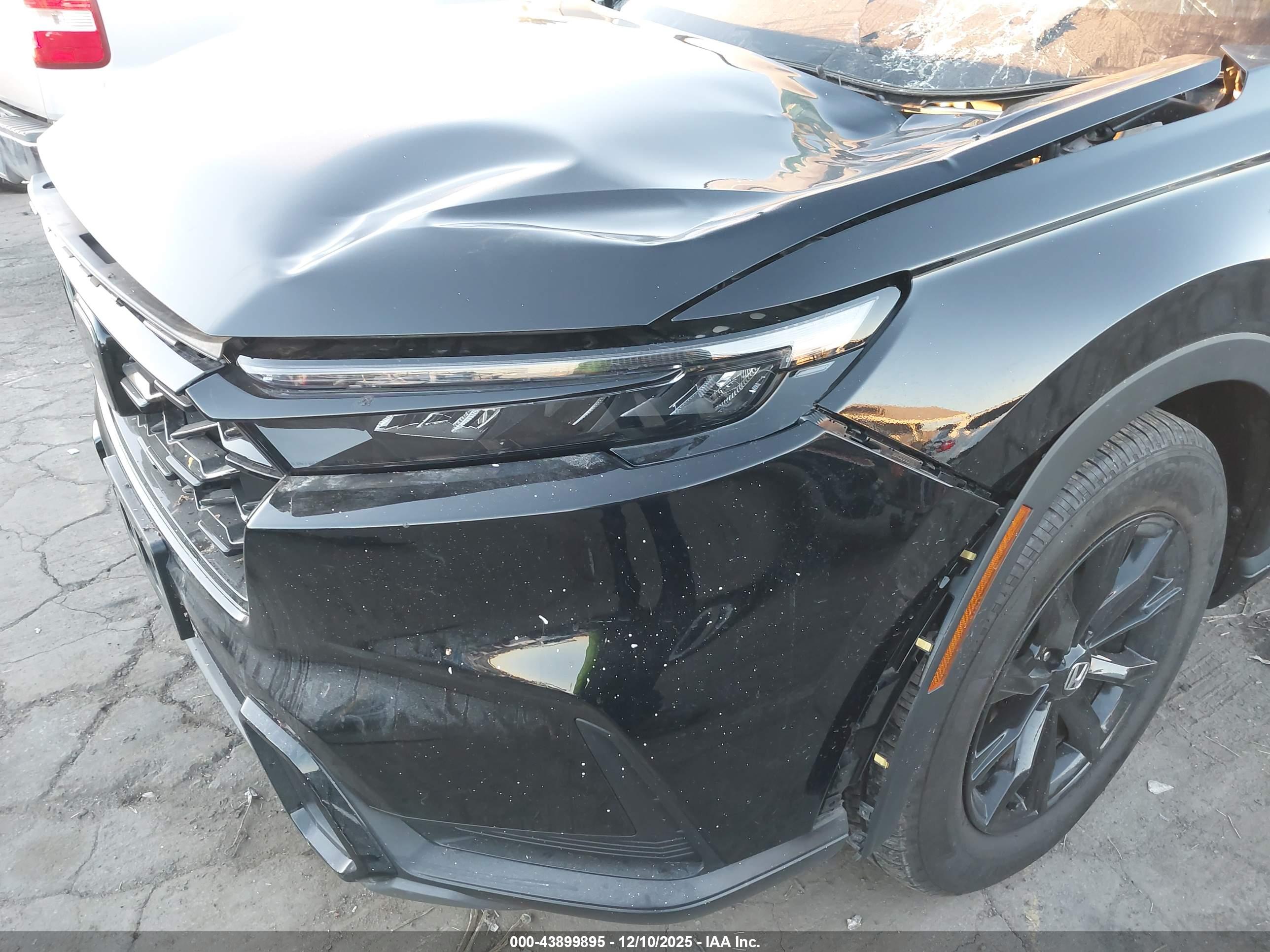HONDA CR-V image 6