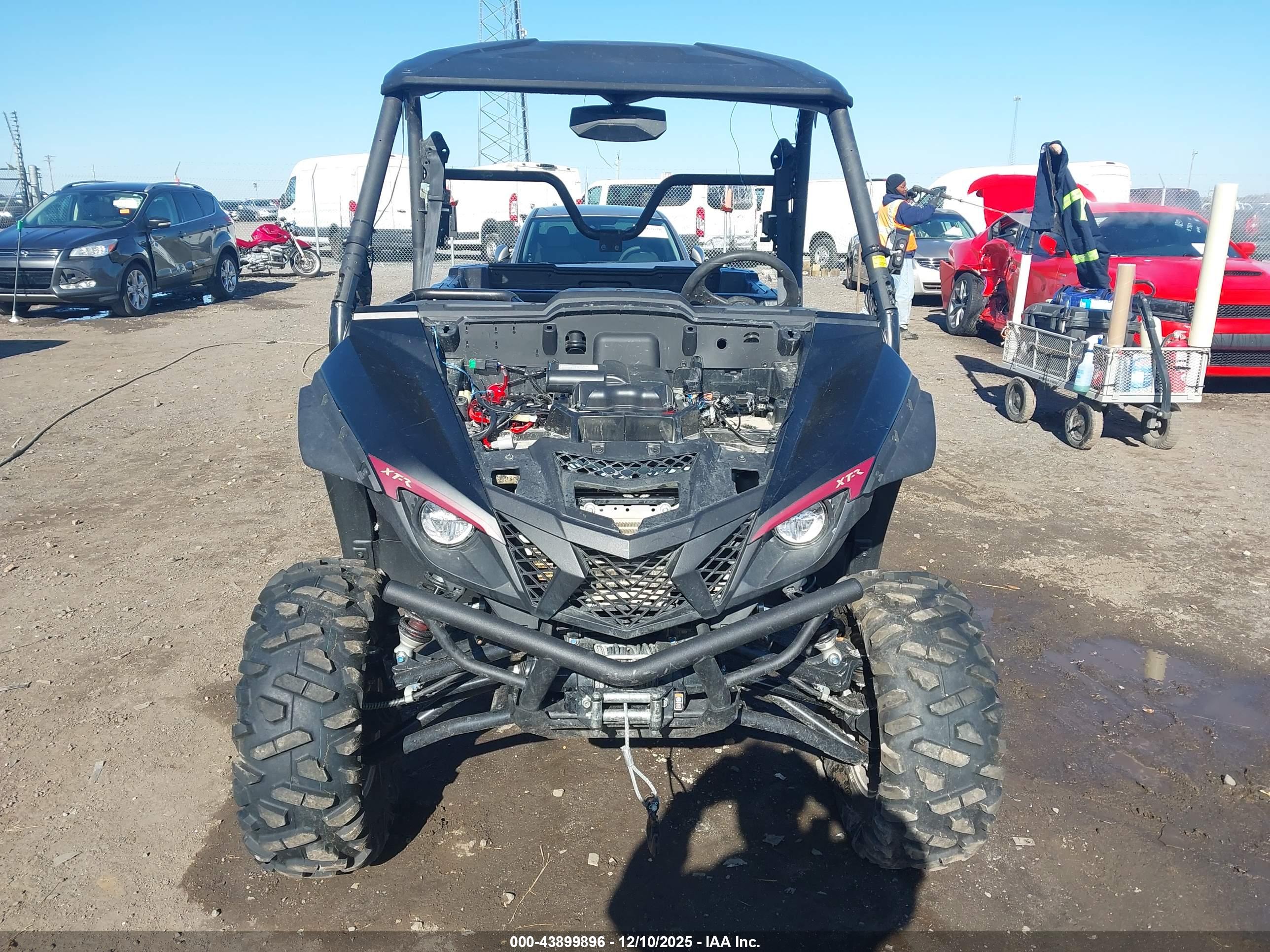 YAMAHA YXE1000 image 5