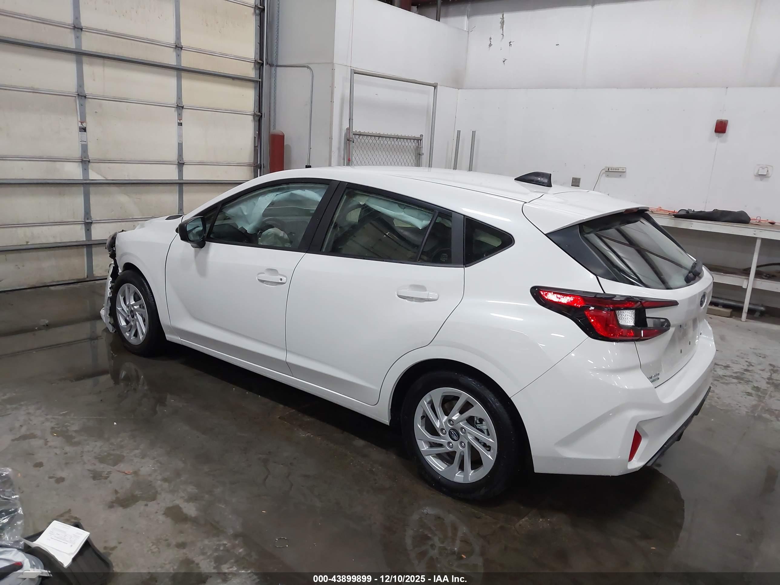 SUBARU IMPREZA image 3