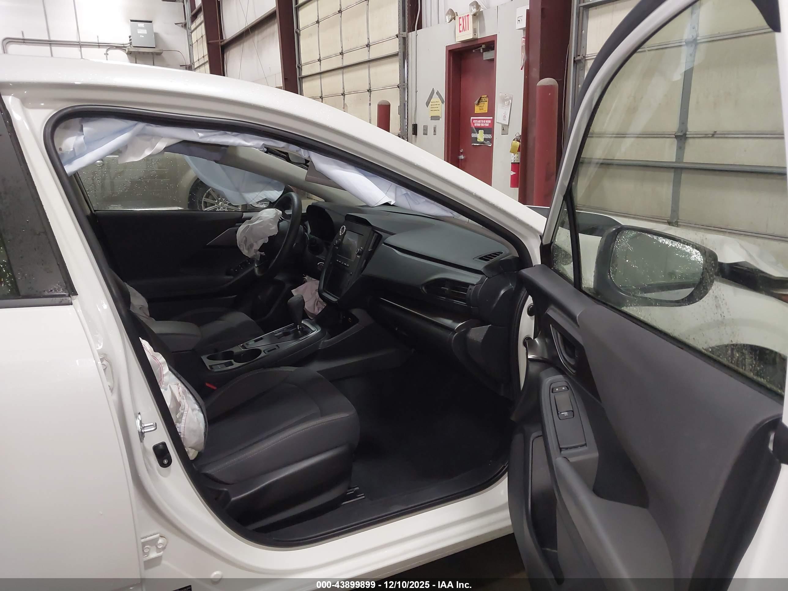 SUBARU IMPREZA image 5