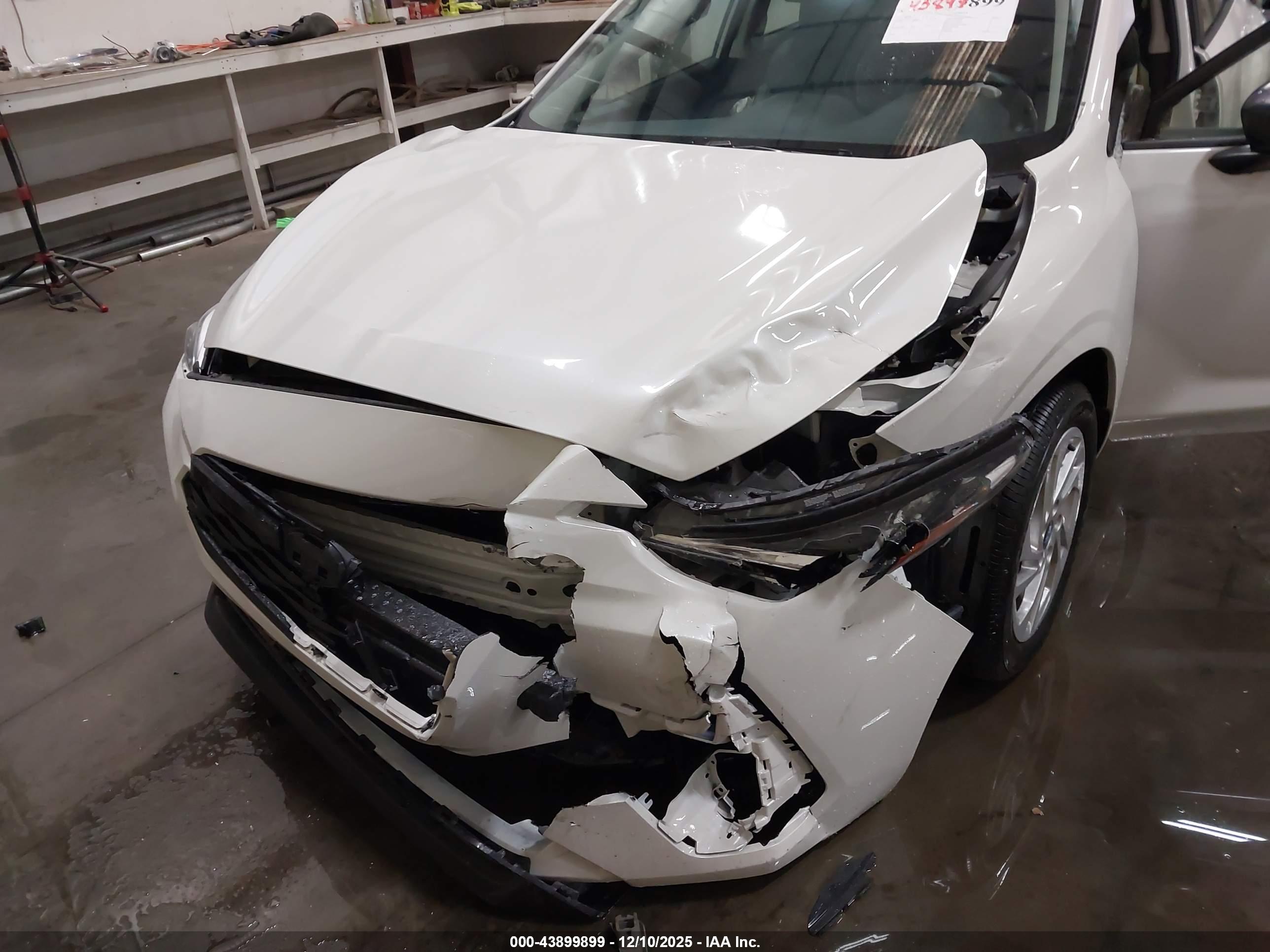 SUBARU IMPREZA image 6