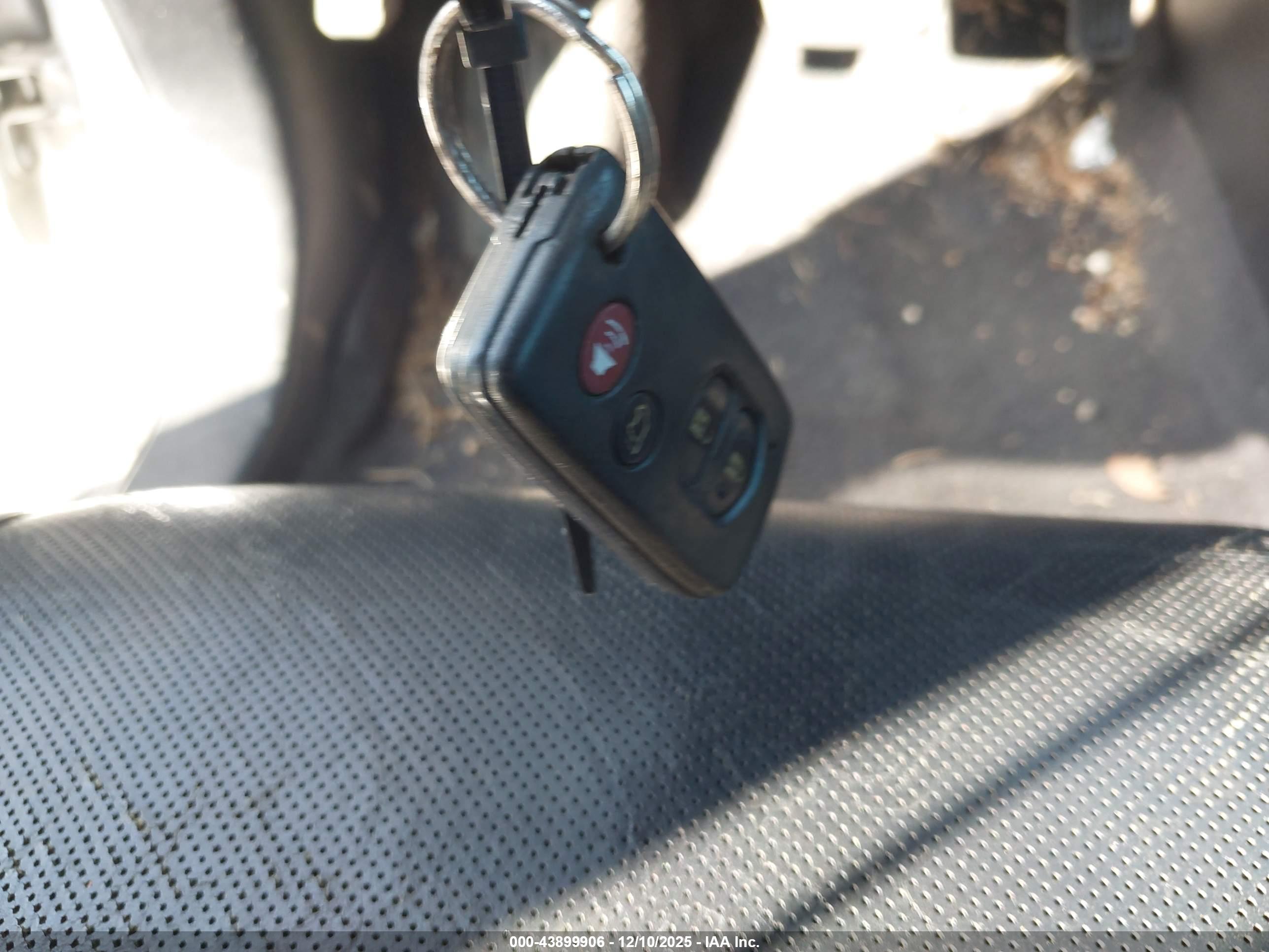 TOYOTA HIGHLANDER image 11