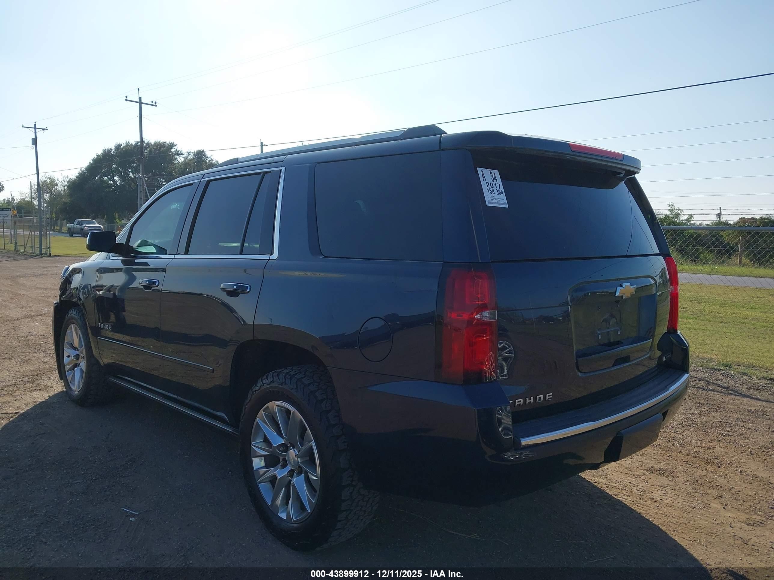 CHEVROLET TAHOE image 3