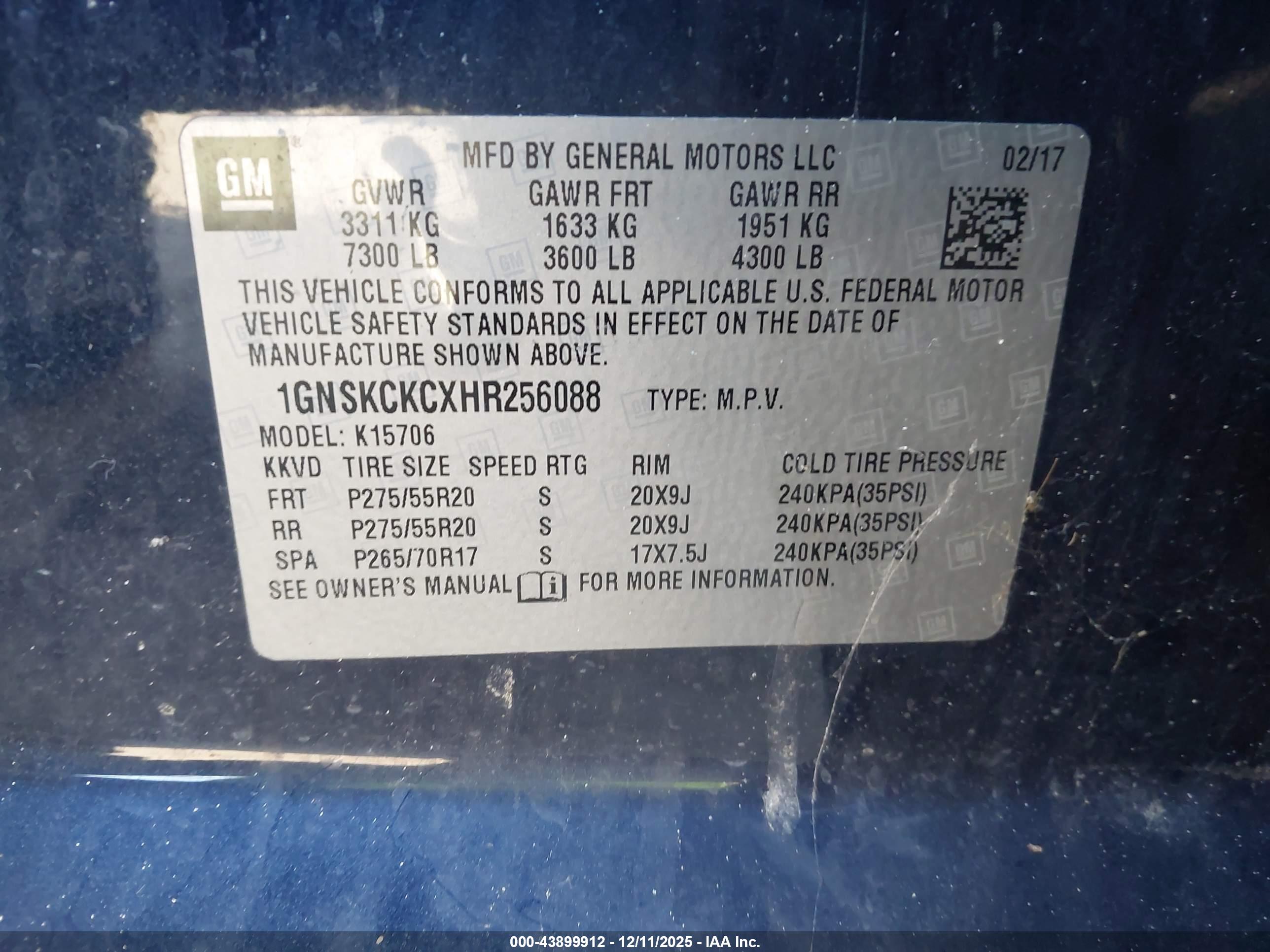 CHEVROLET TAHOE image 9