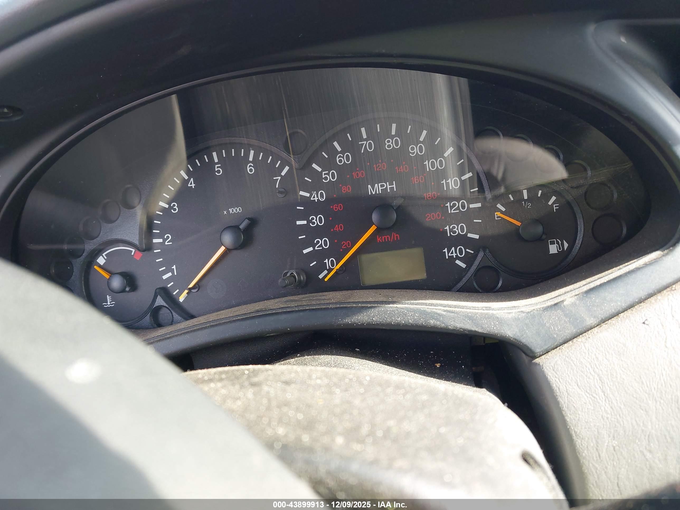 FORD FOCUS image 7