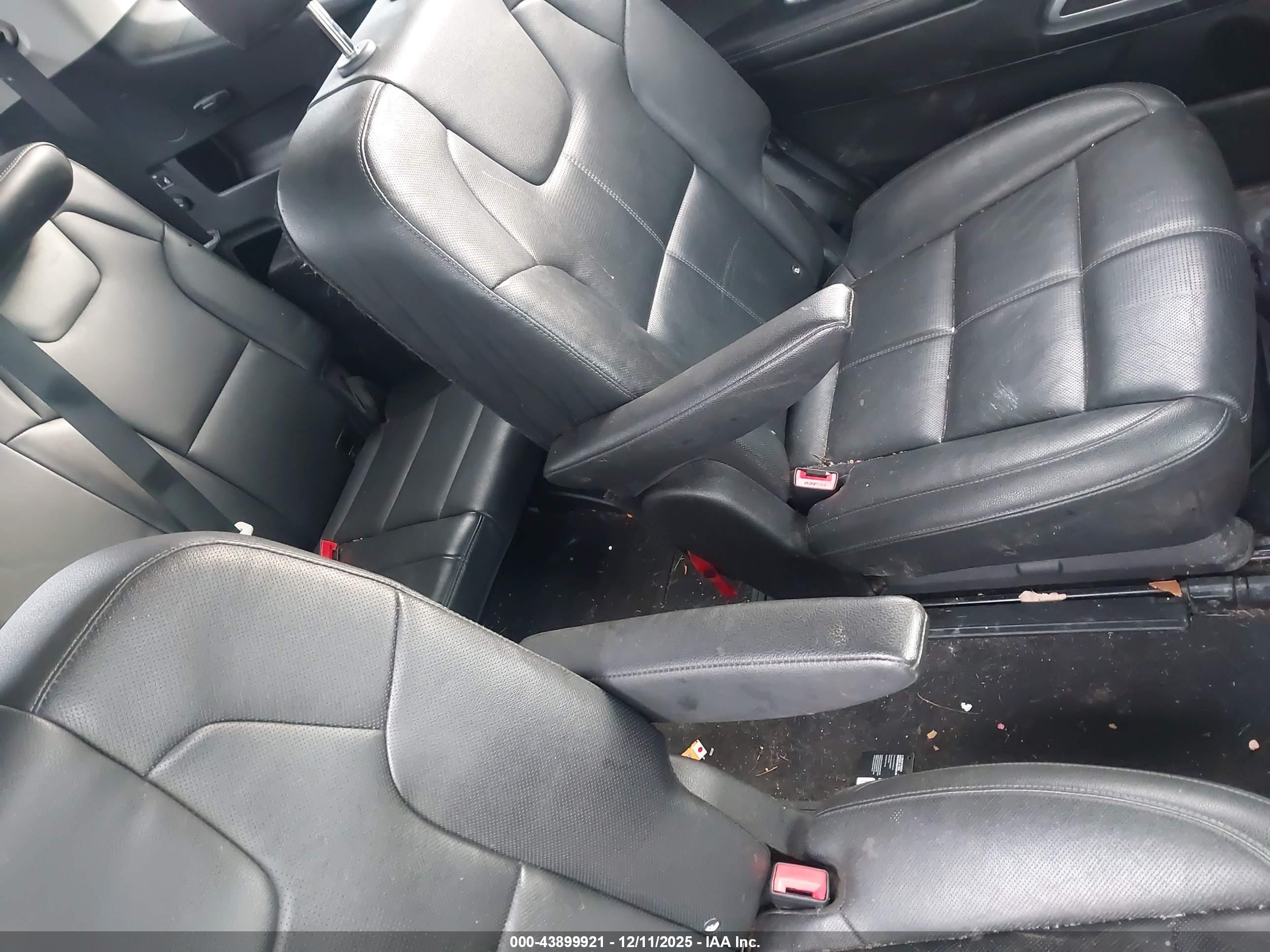 KIA TELLURIDE image 8