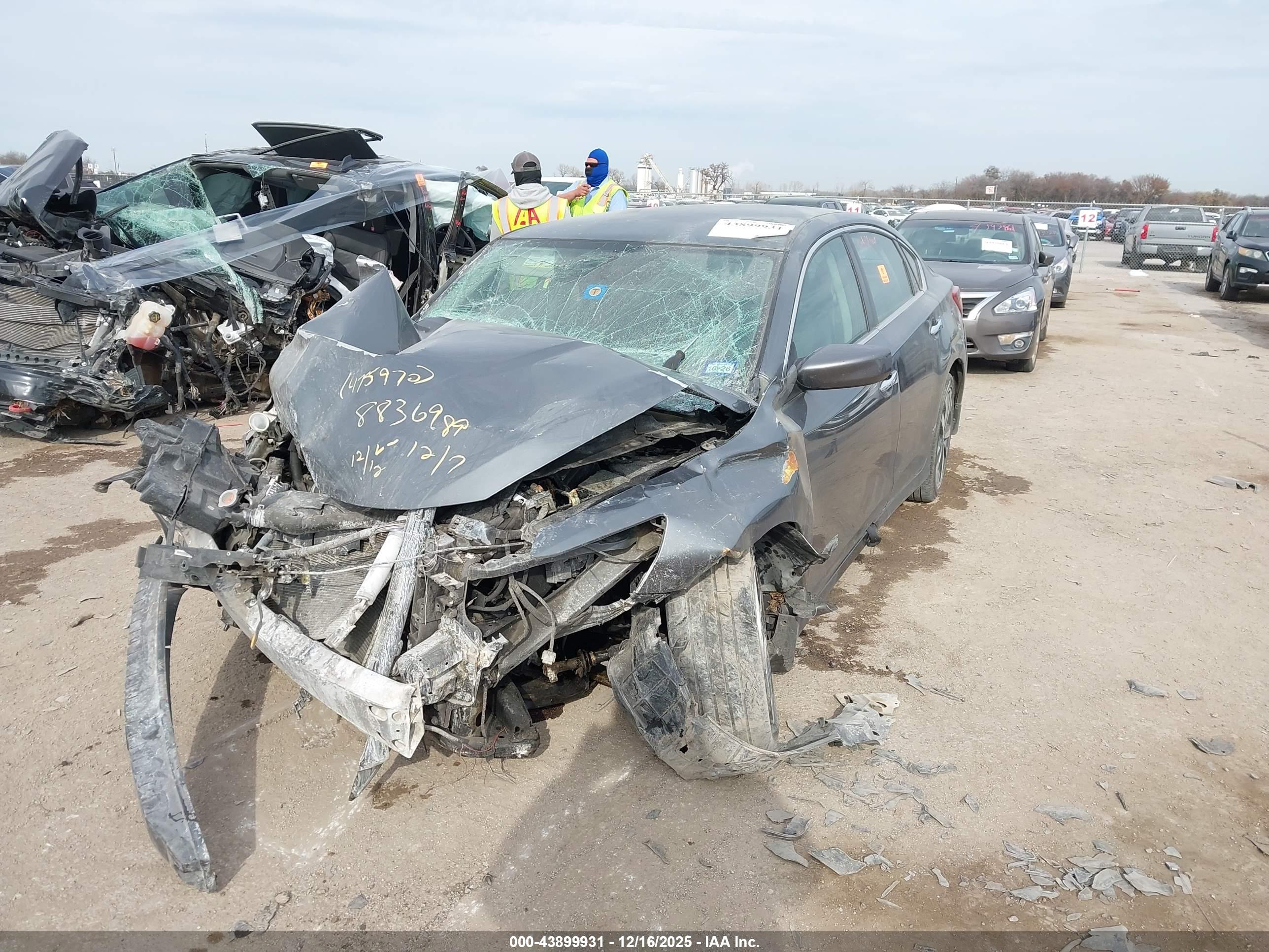 NISSAN ALTIMA image 2
