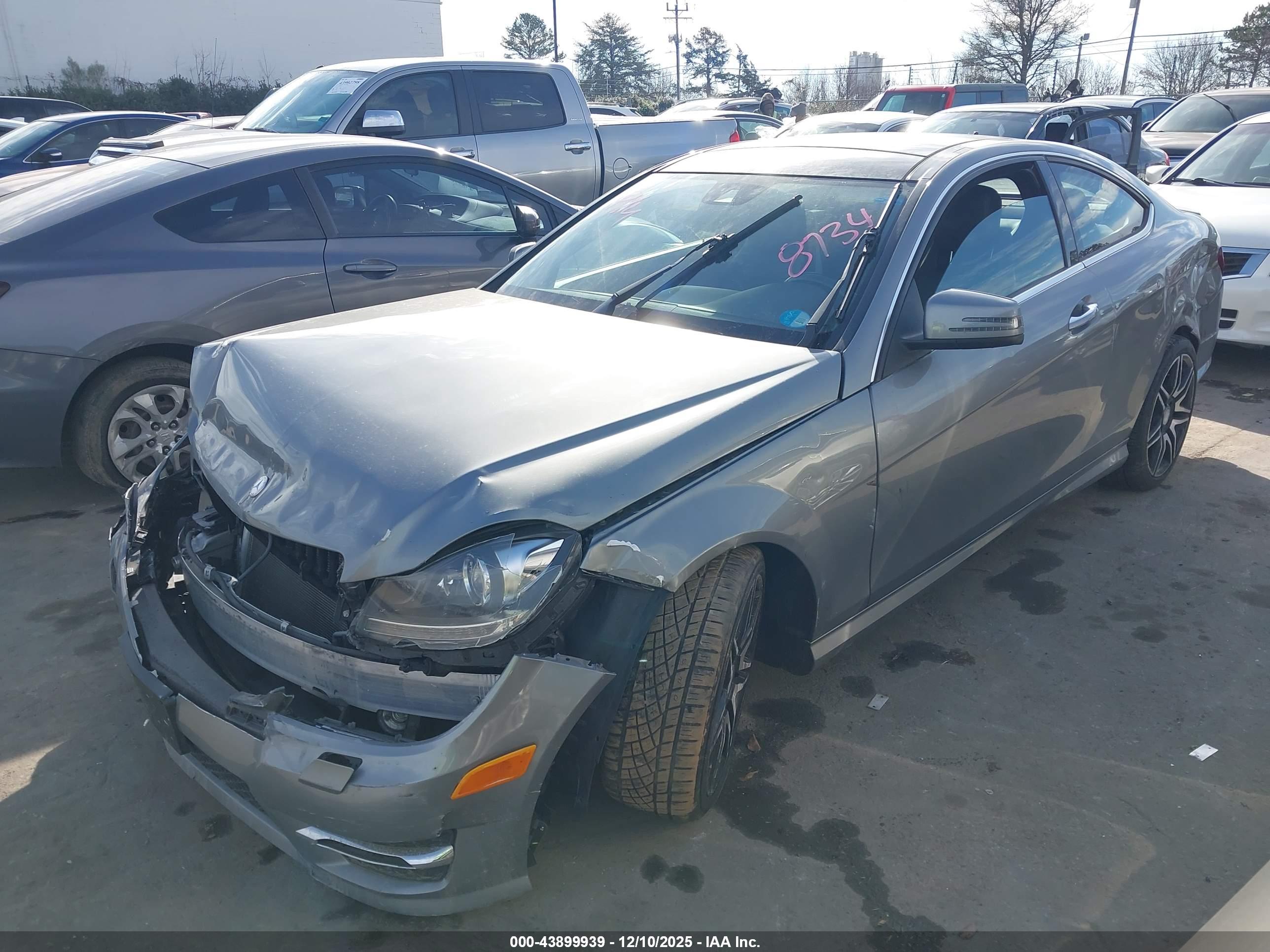 MERCEDES-BENZ C image 2