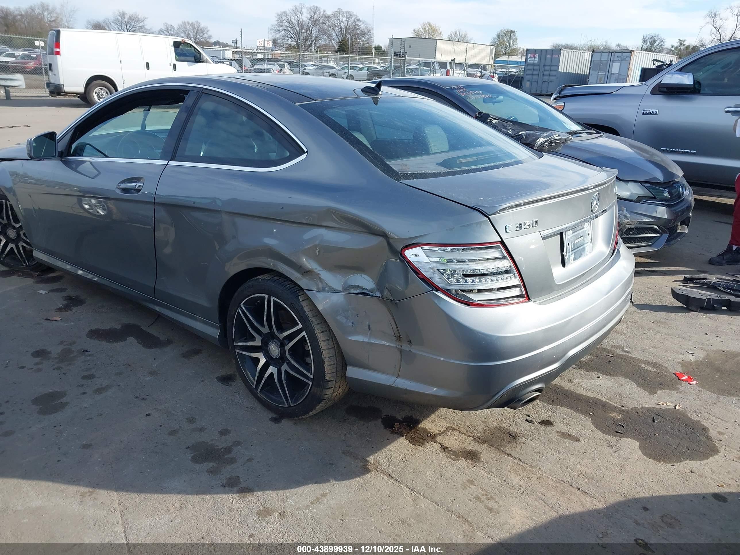 MERCEDES-BENZ C image 3