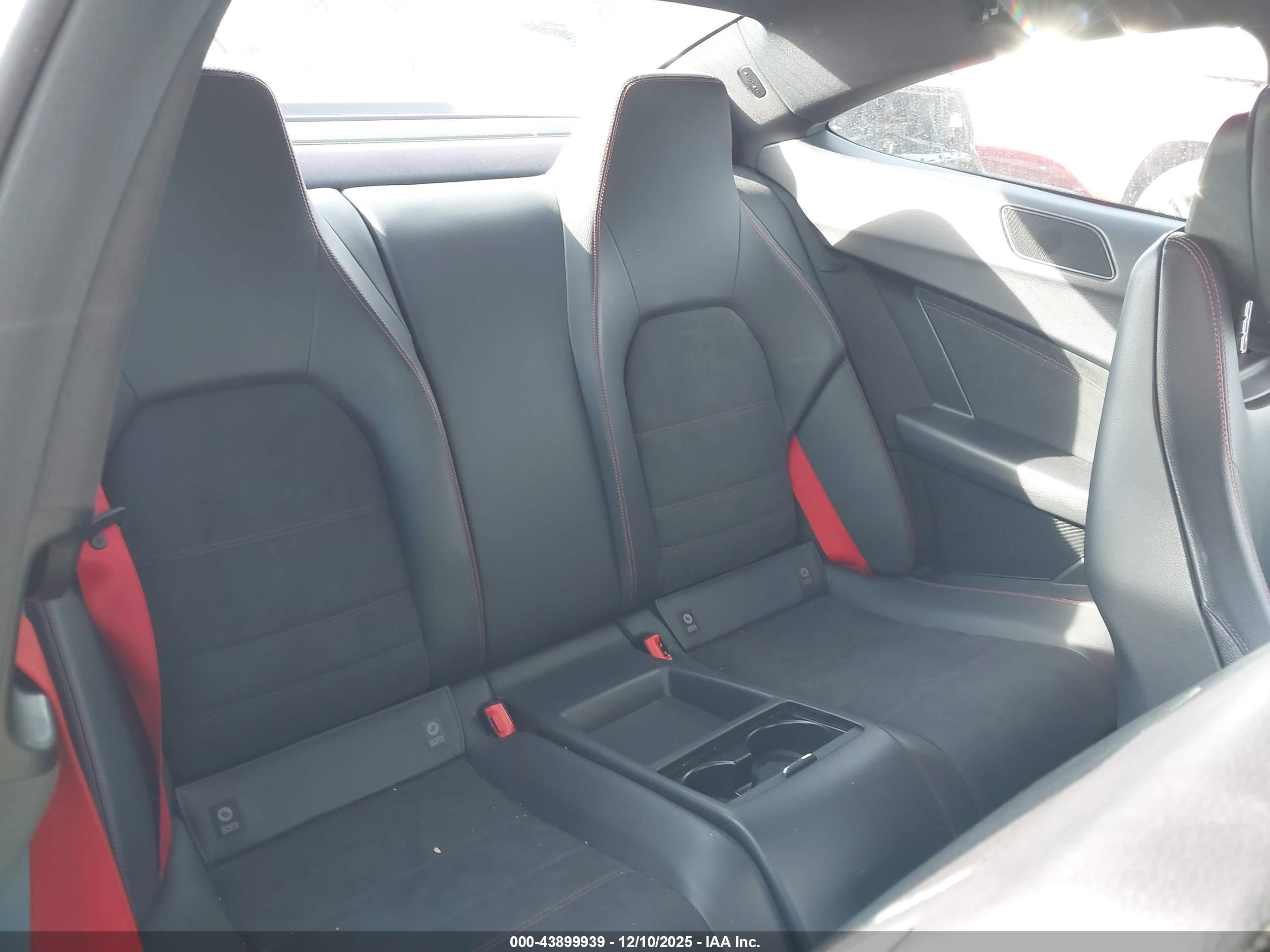 MERCEDES-BENZ C image 8