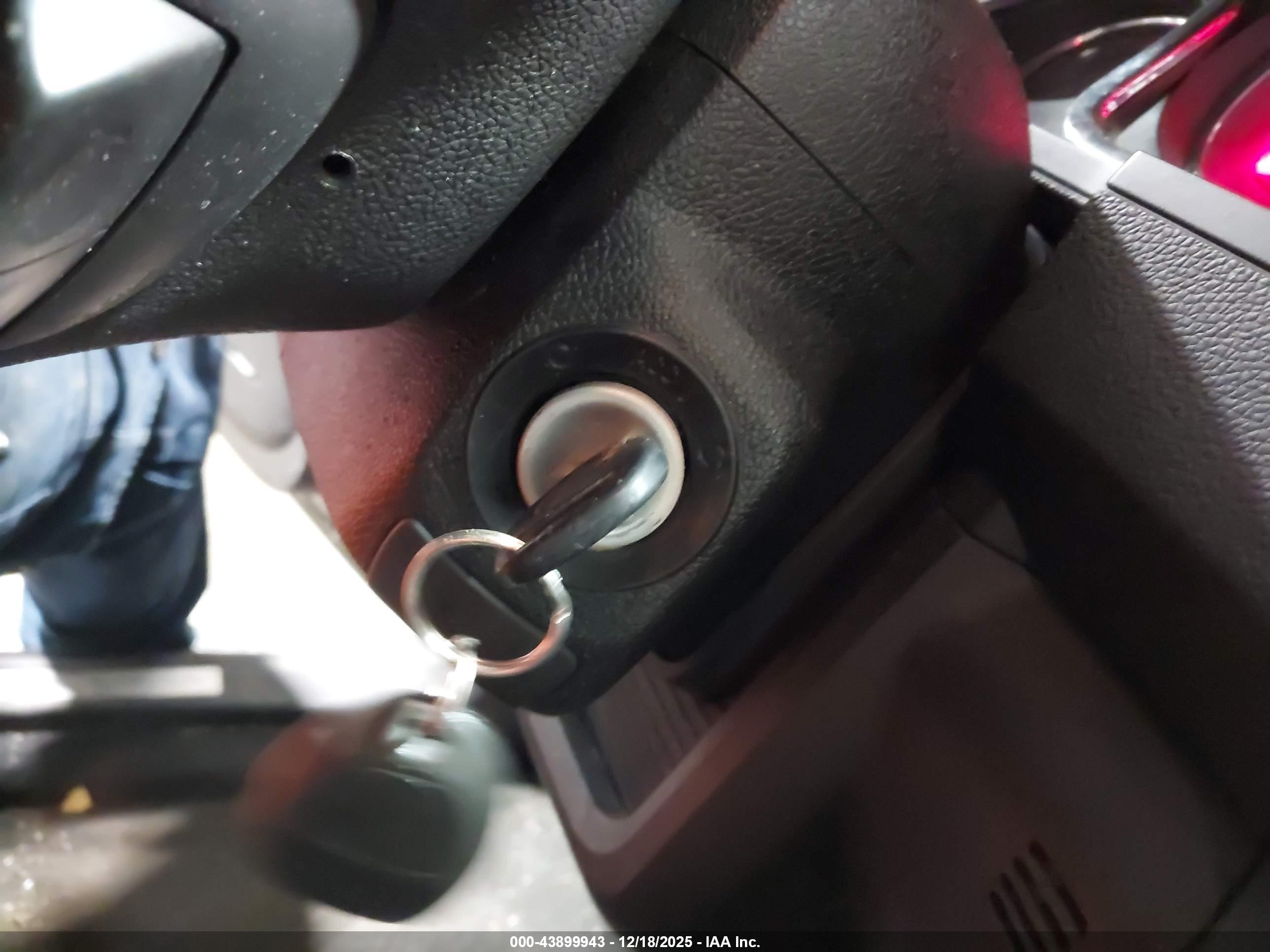 GMC ACADIA image 11