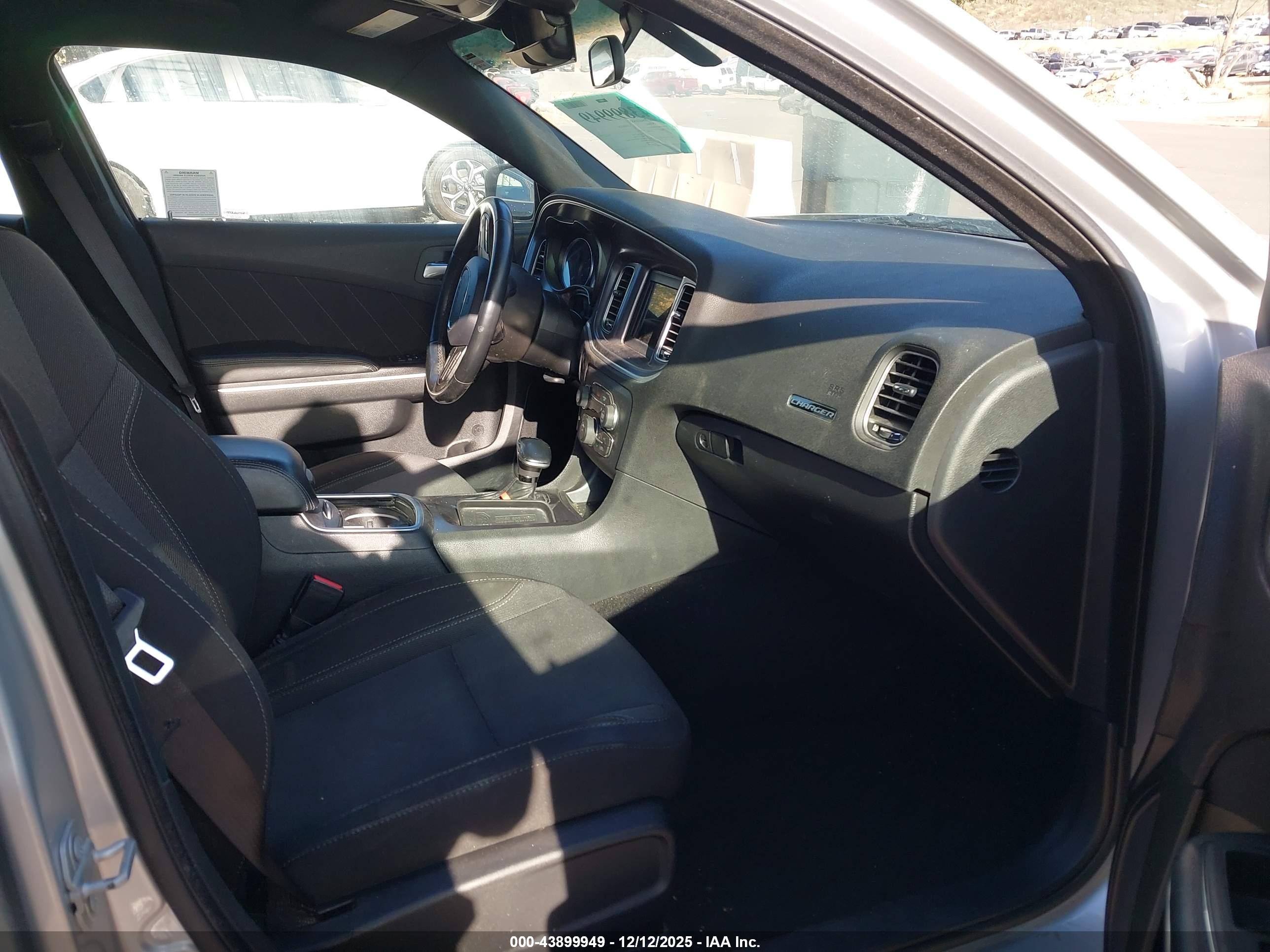 DODGE CHARGER image 5