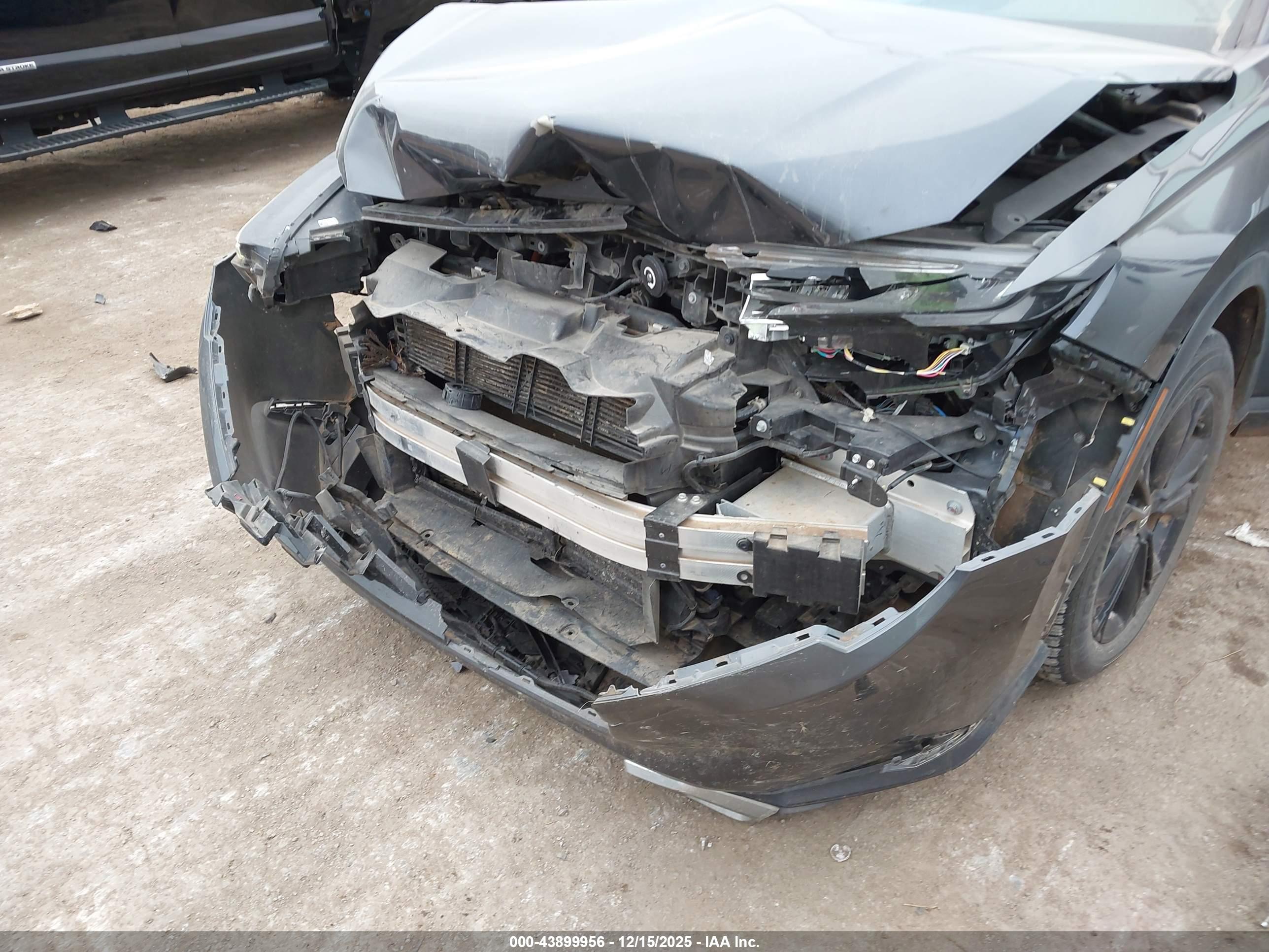 HONDA CR-V image 6