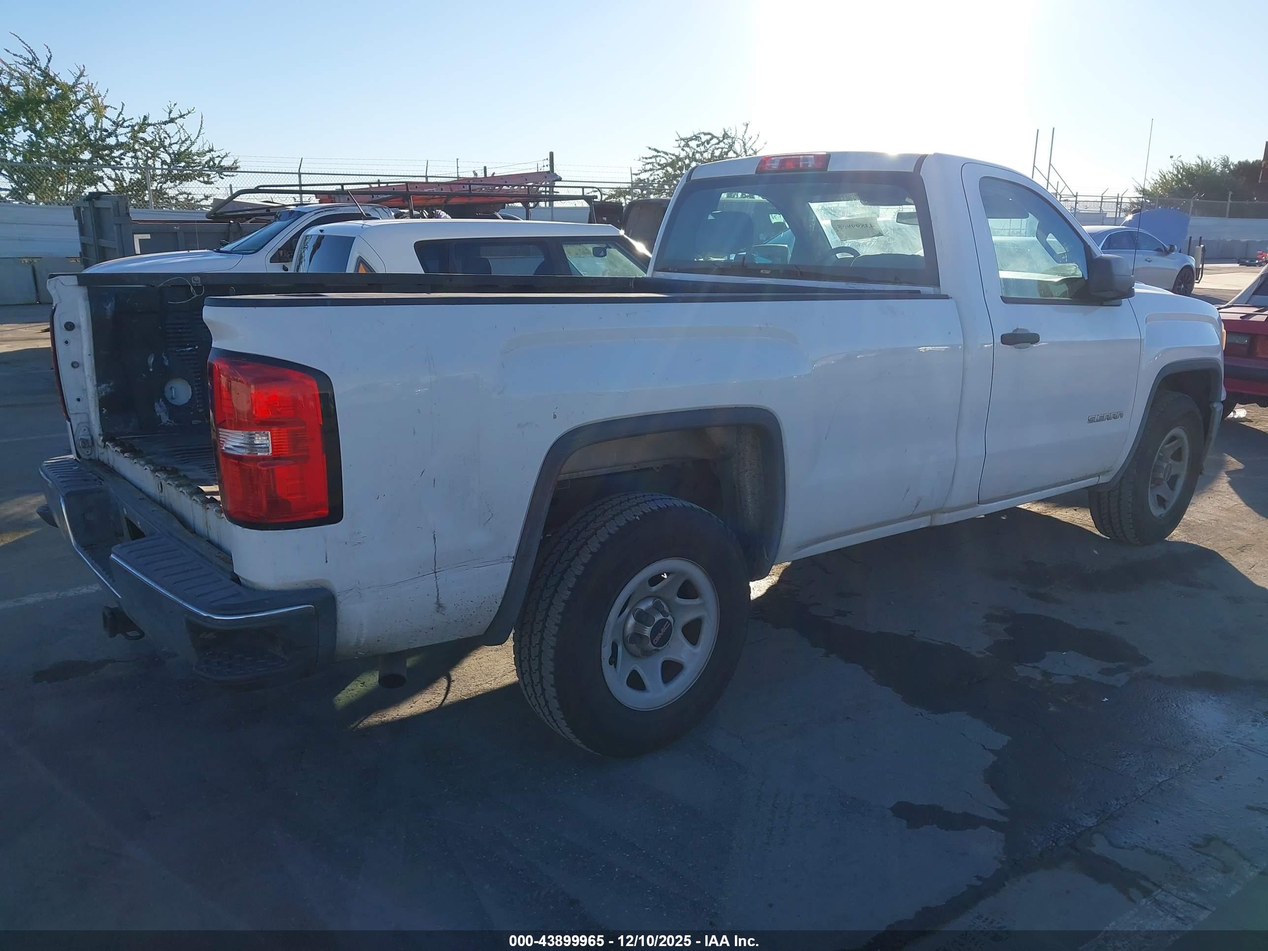 GMC SIERRA image 4