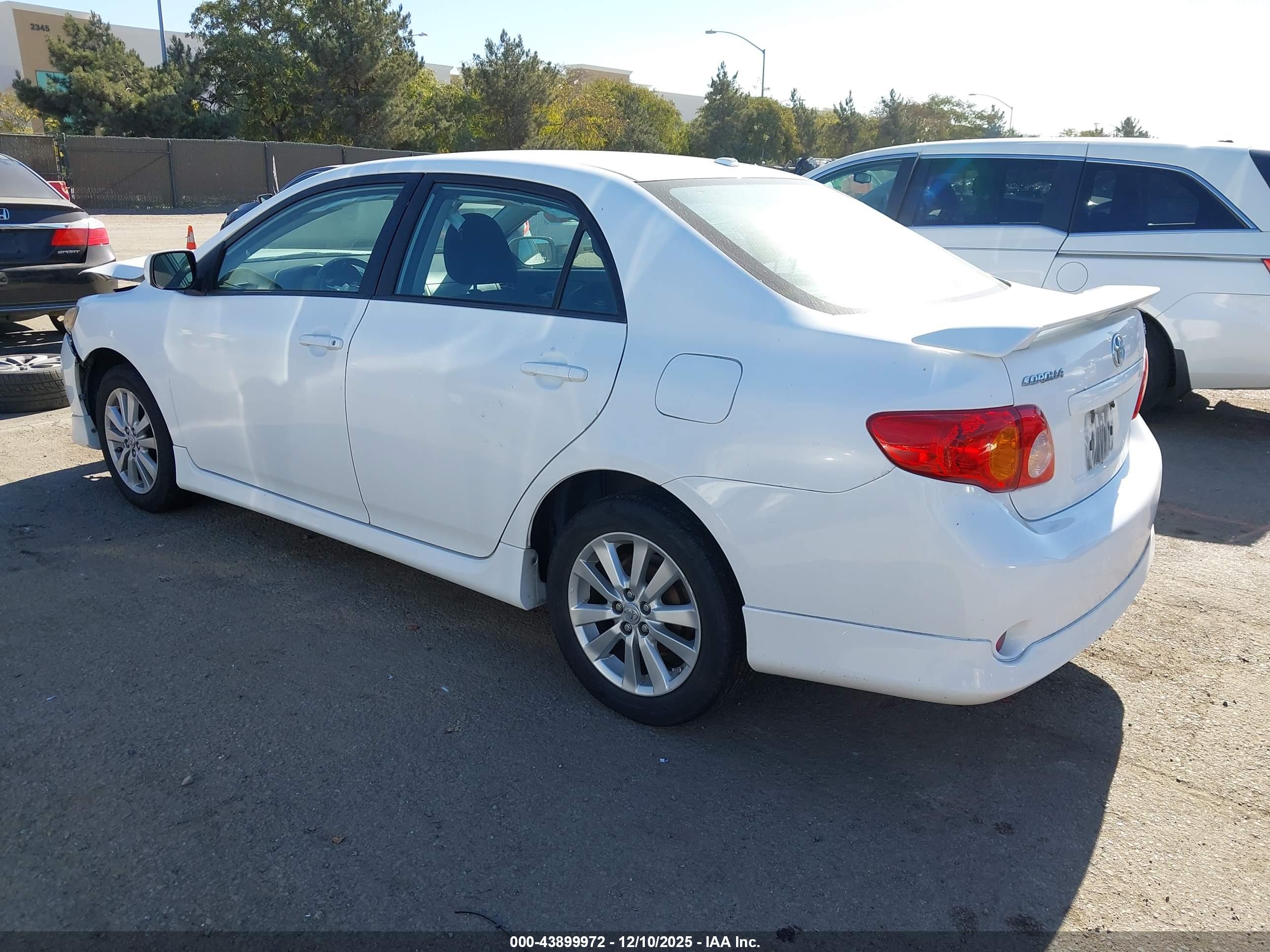 TOYOTA COROLLA image 3