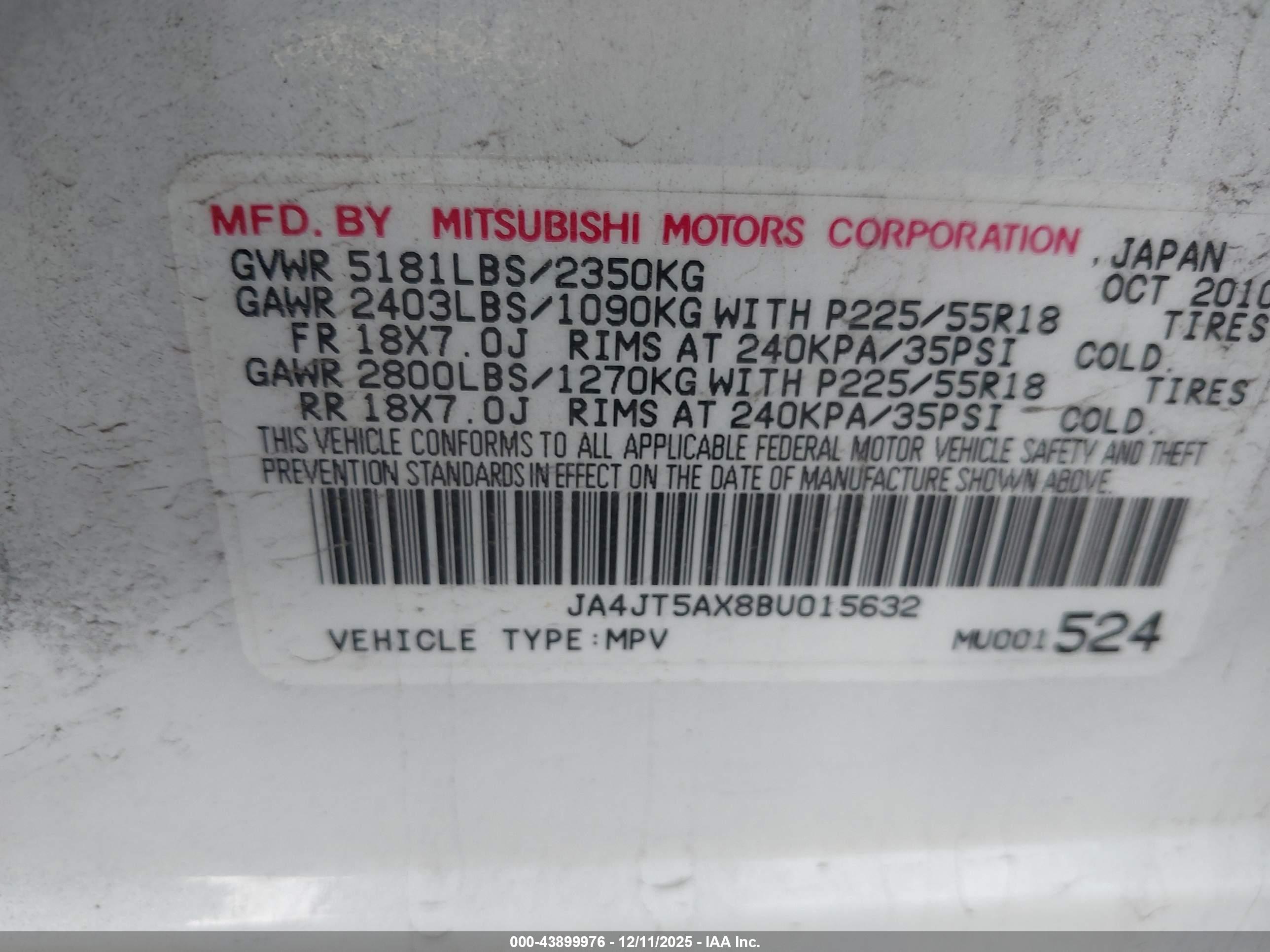 MITSUBISHI OUTLANDER image 9