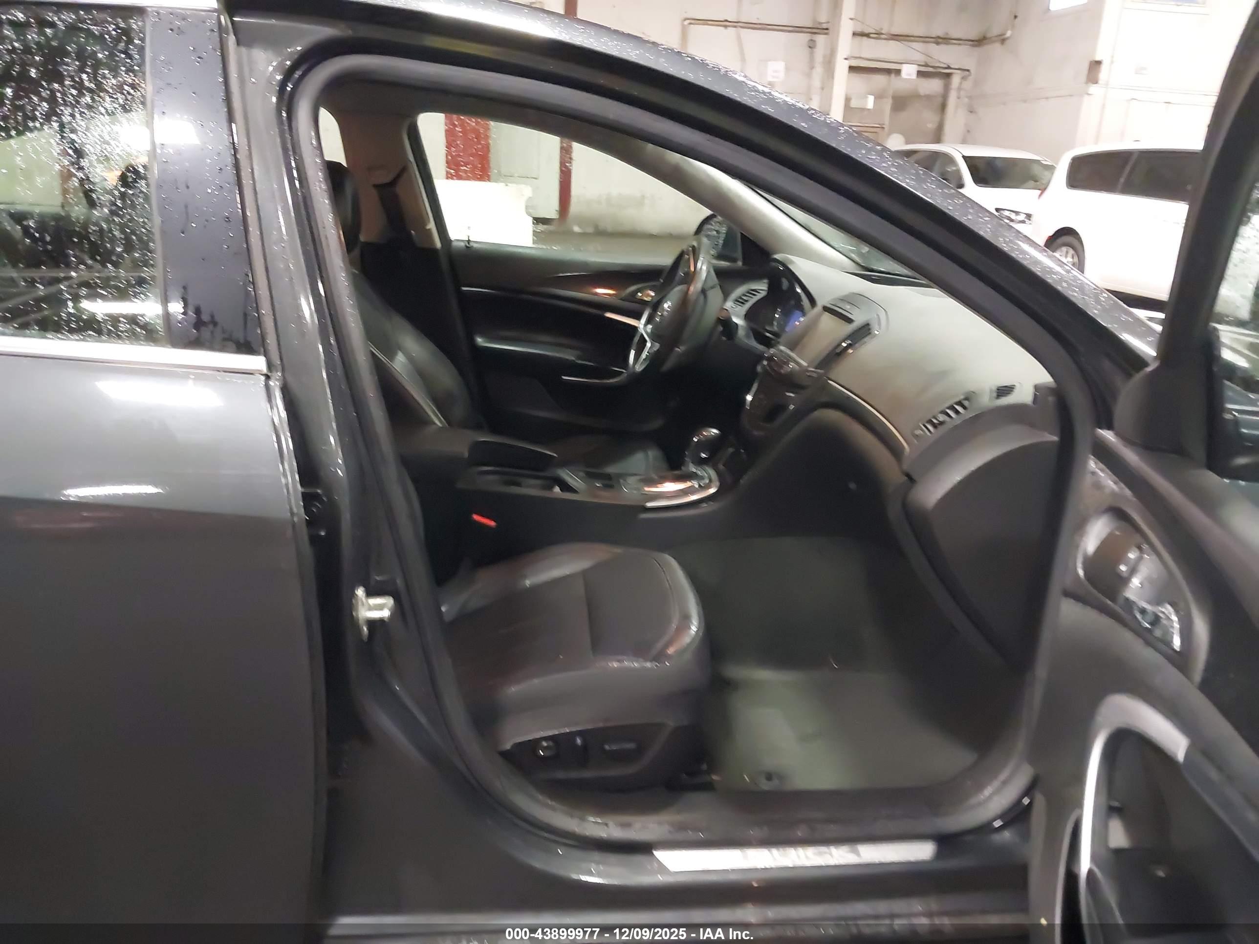 BUICK REGAL image 5
