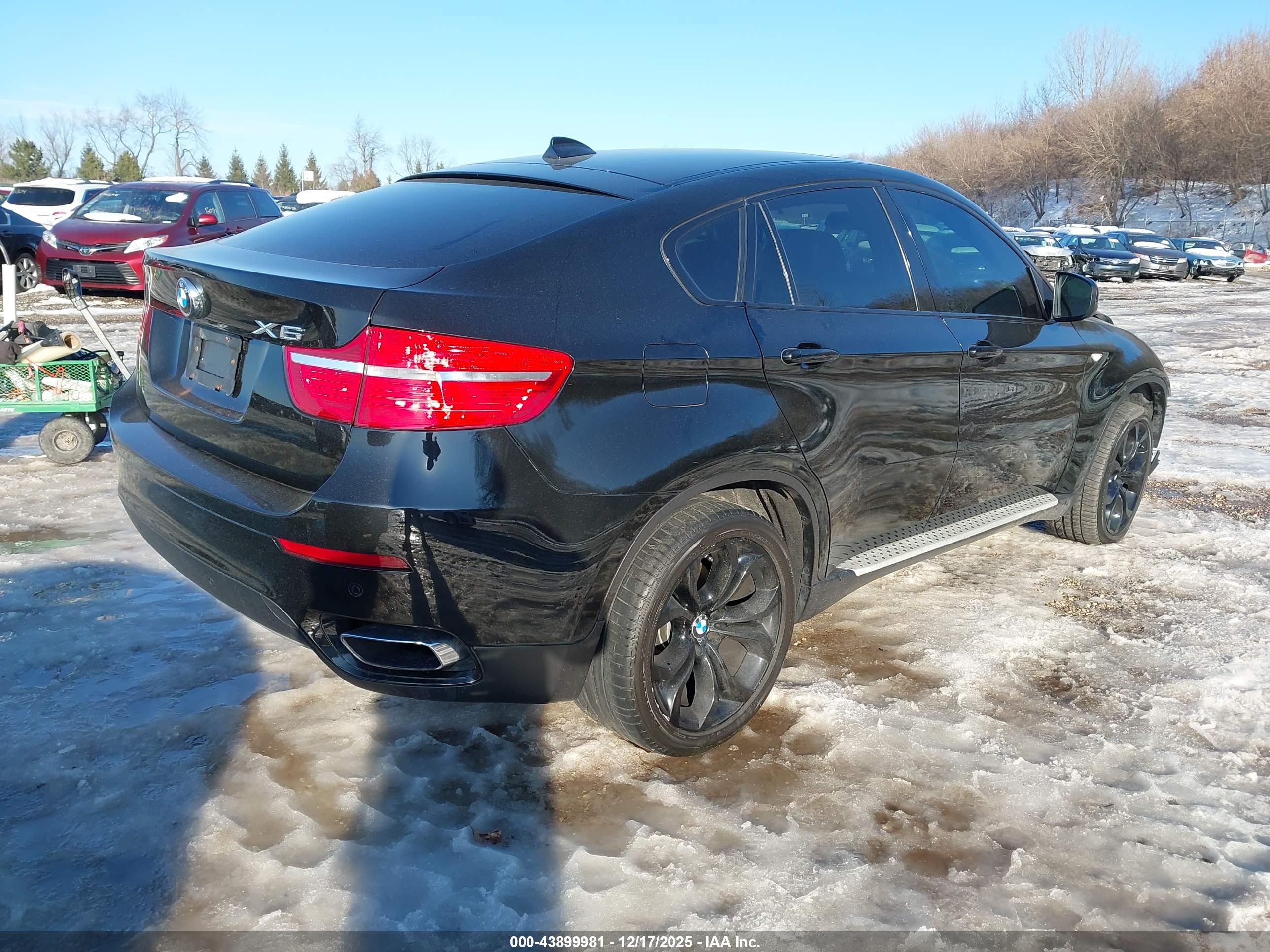 BMW X6 image 4