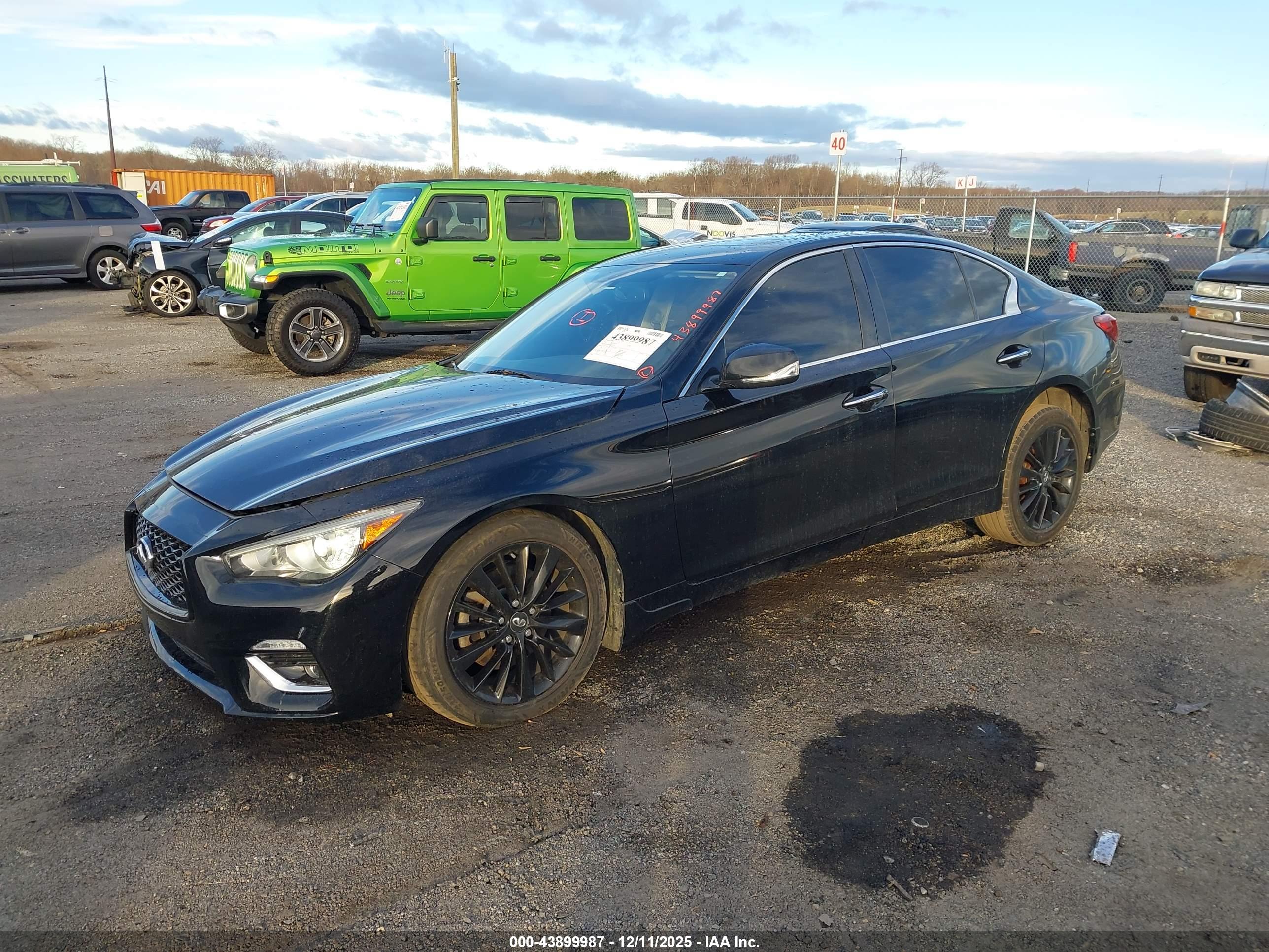 INFINITI Q50 image 2