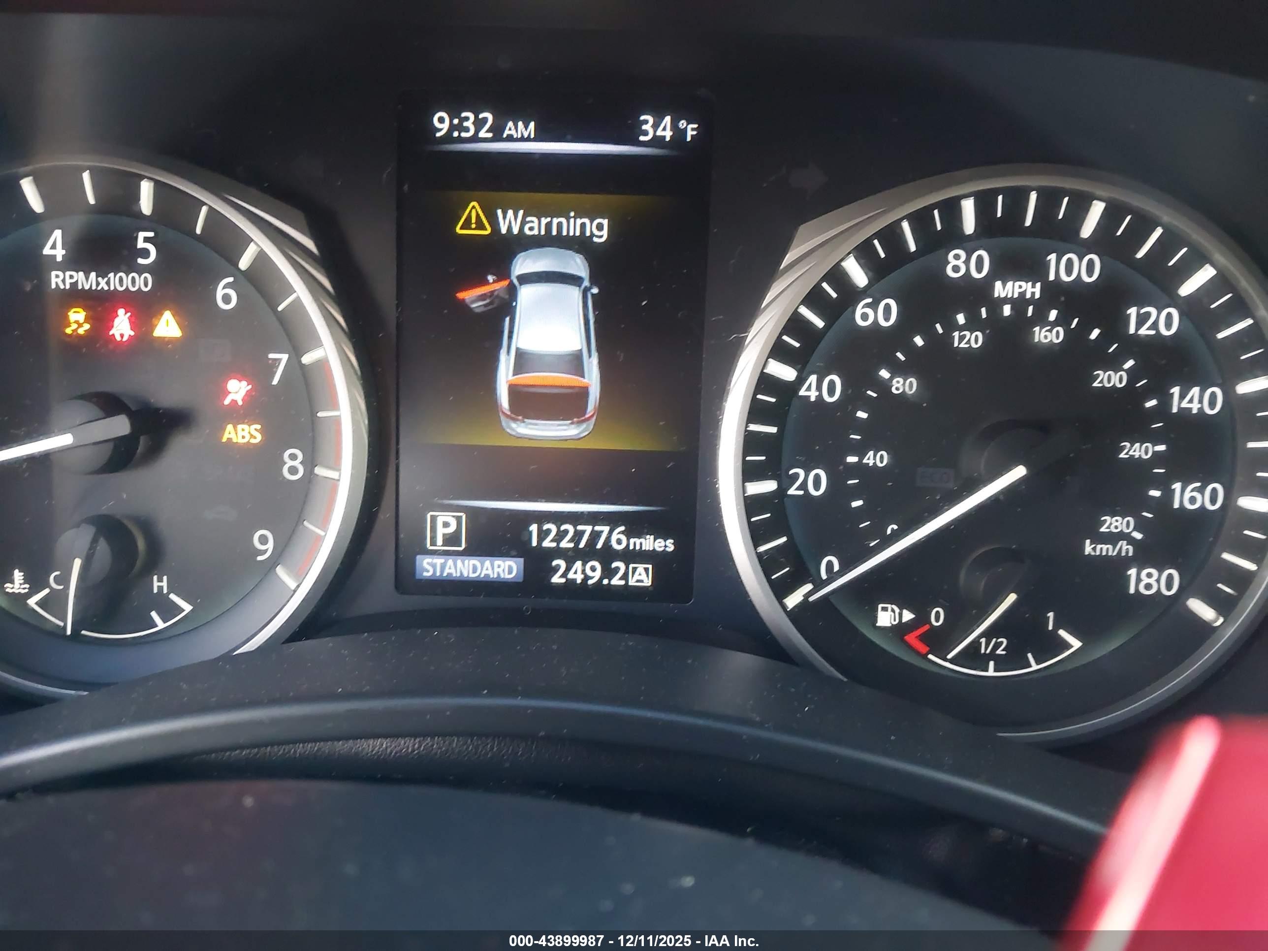 INFINITI Q50 image 7