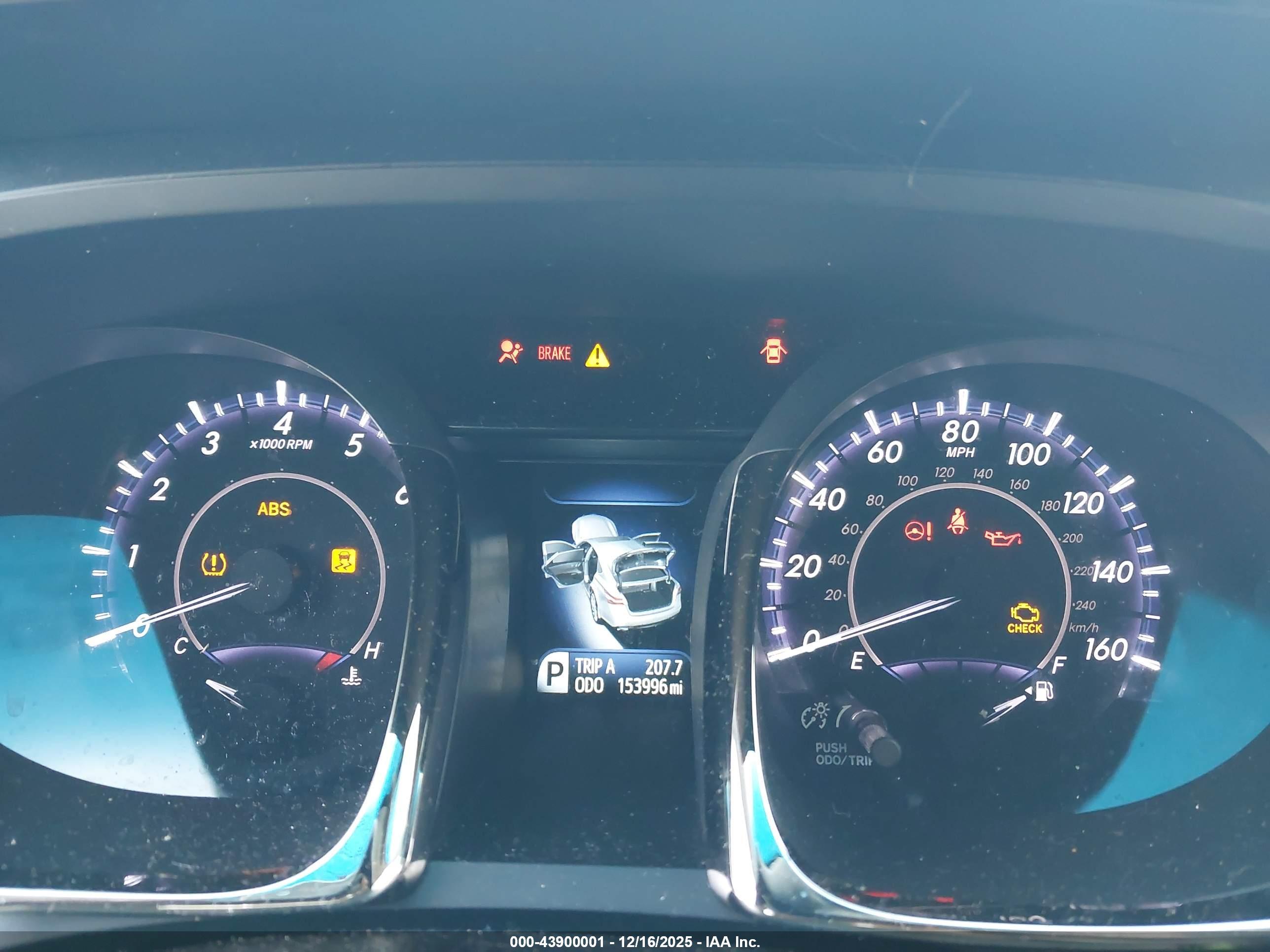 TOYOTA AVALON image 7