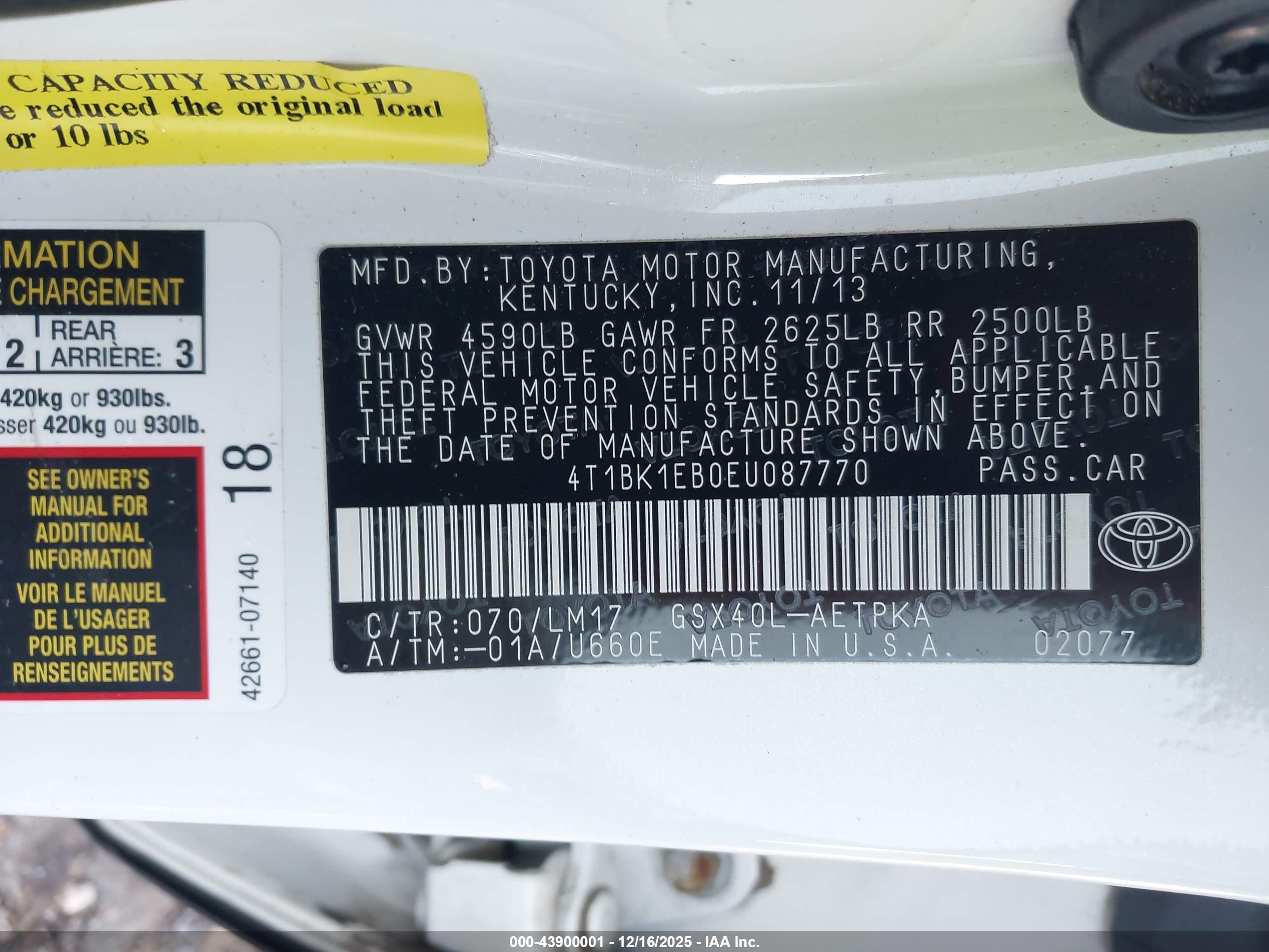 TOYOTA AVALON image 9