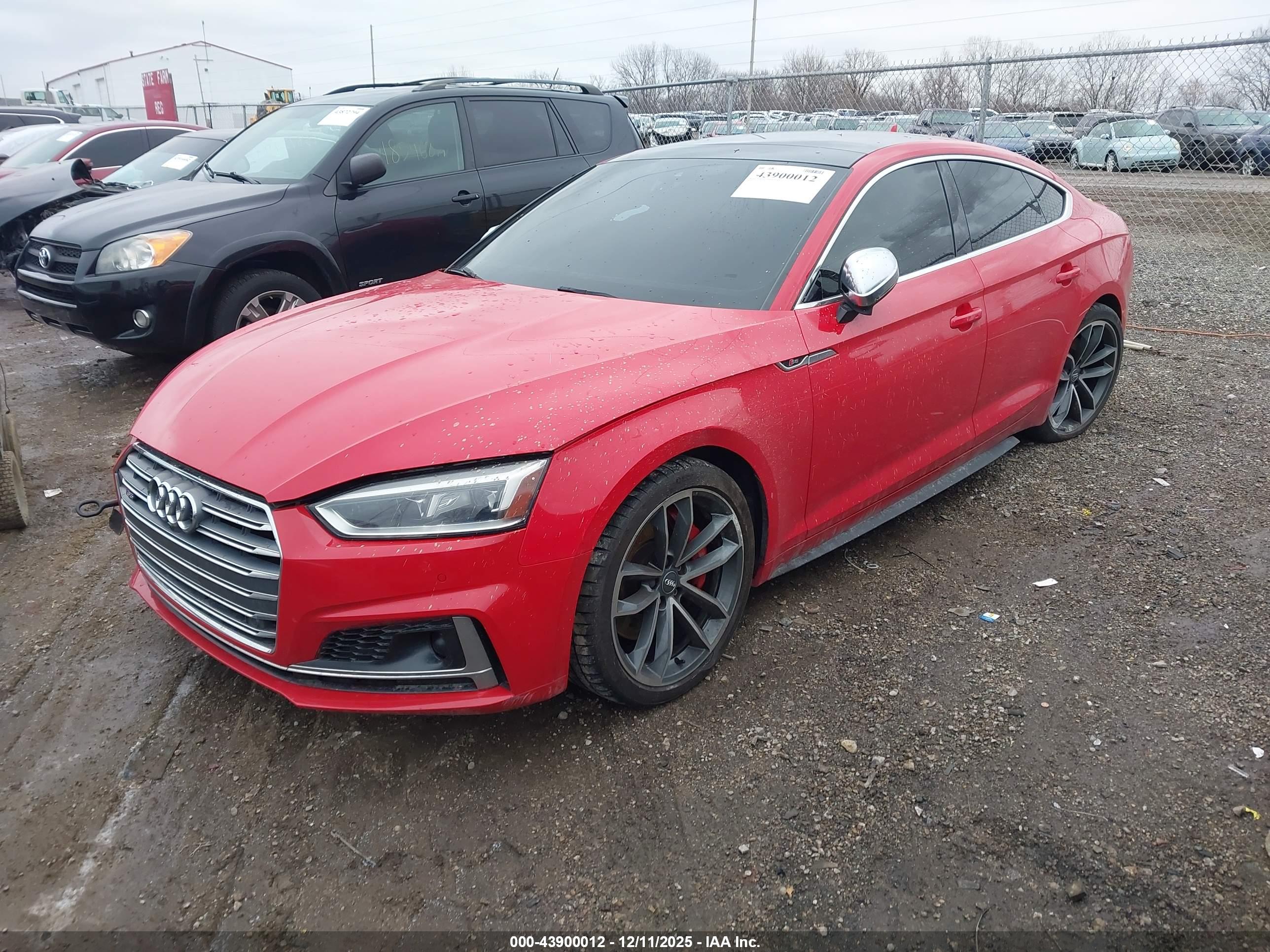 AUDI S5 image 2