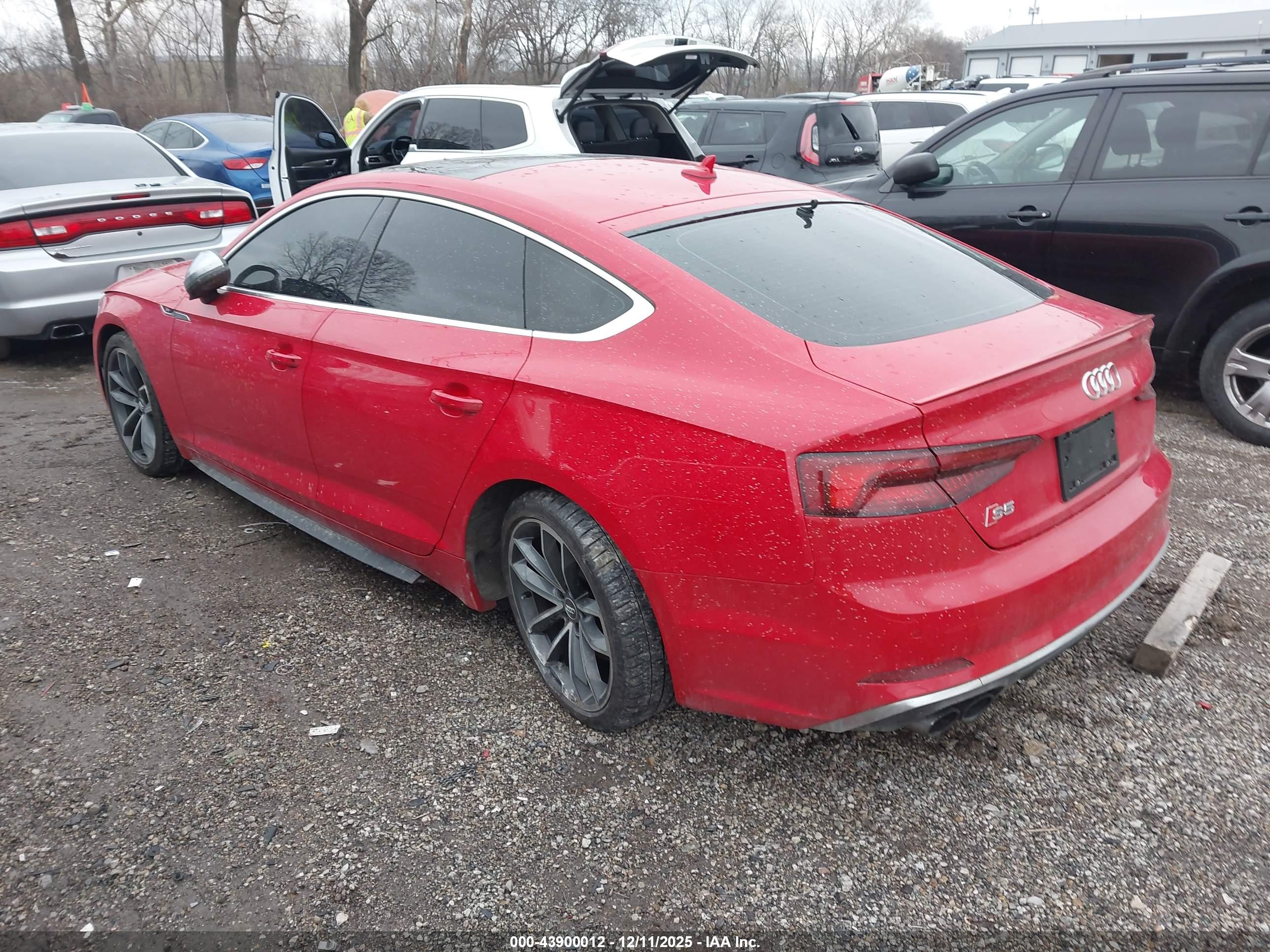 AUDI S5 image 3