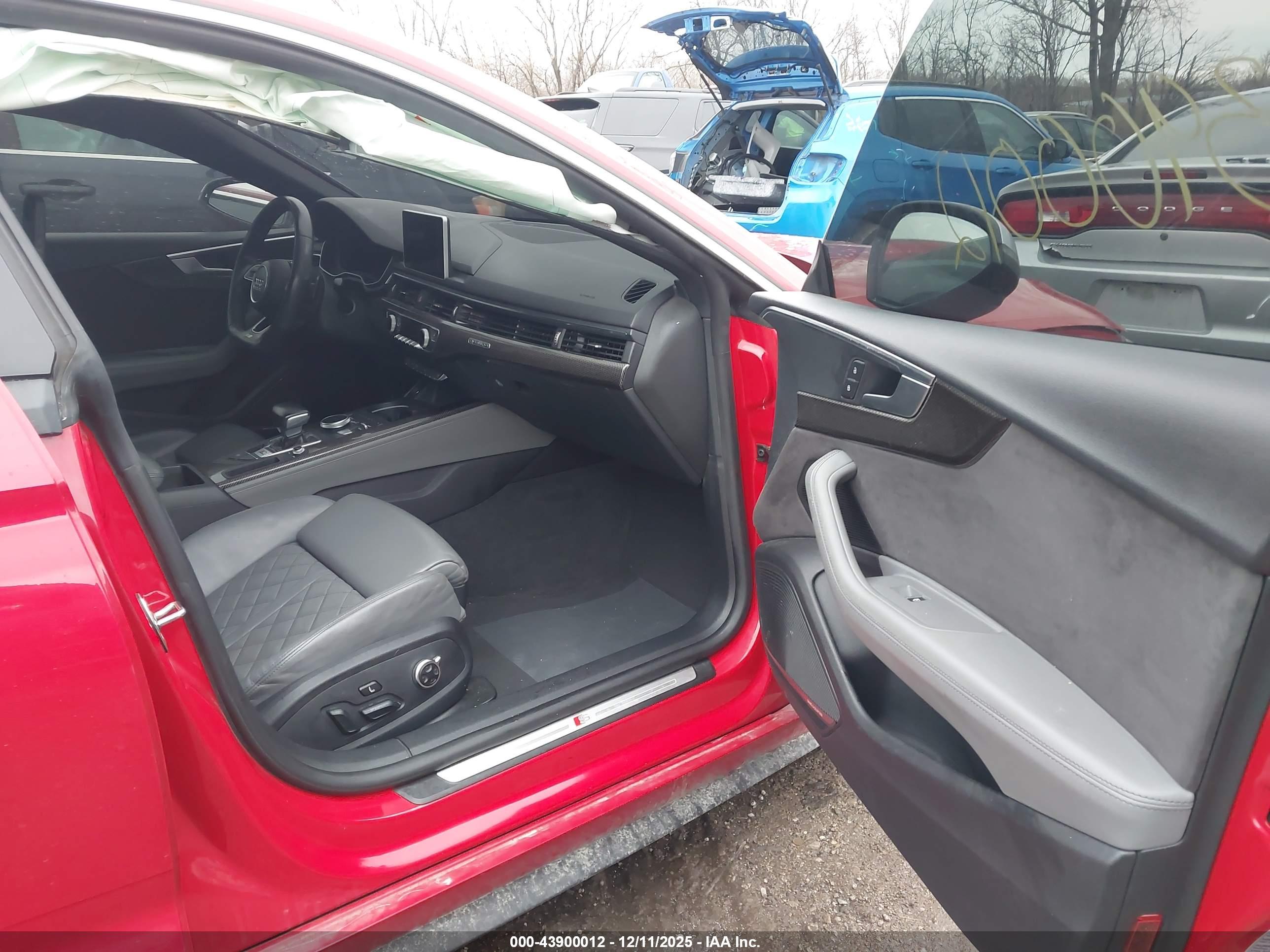 AUDI S5 image 5
