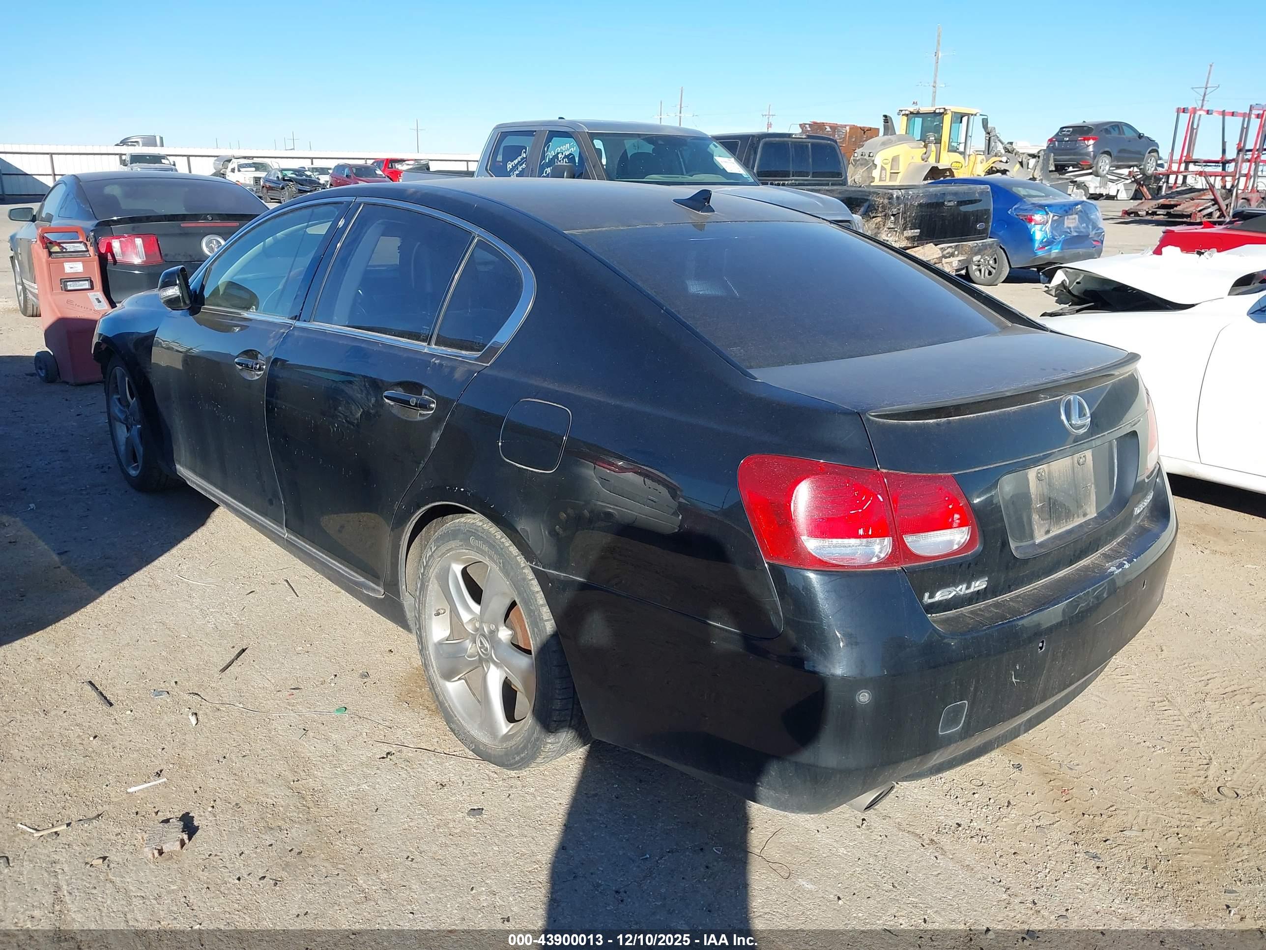 LEXUS GS image 3