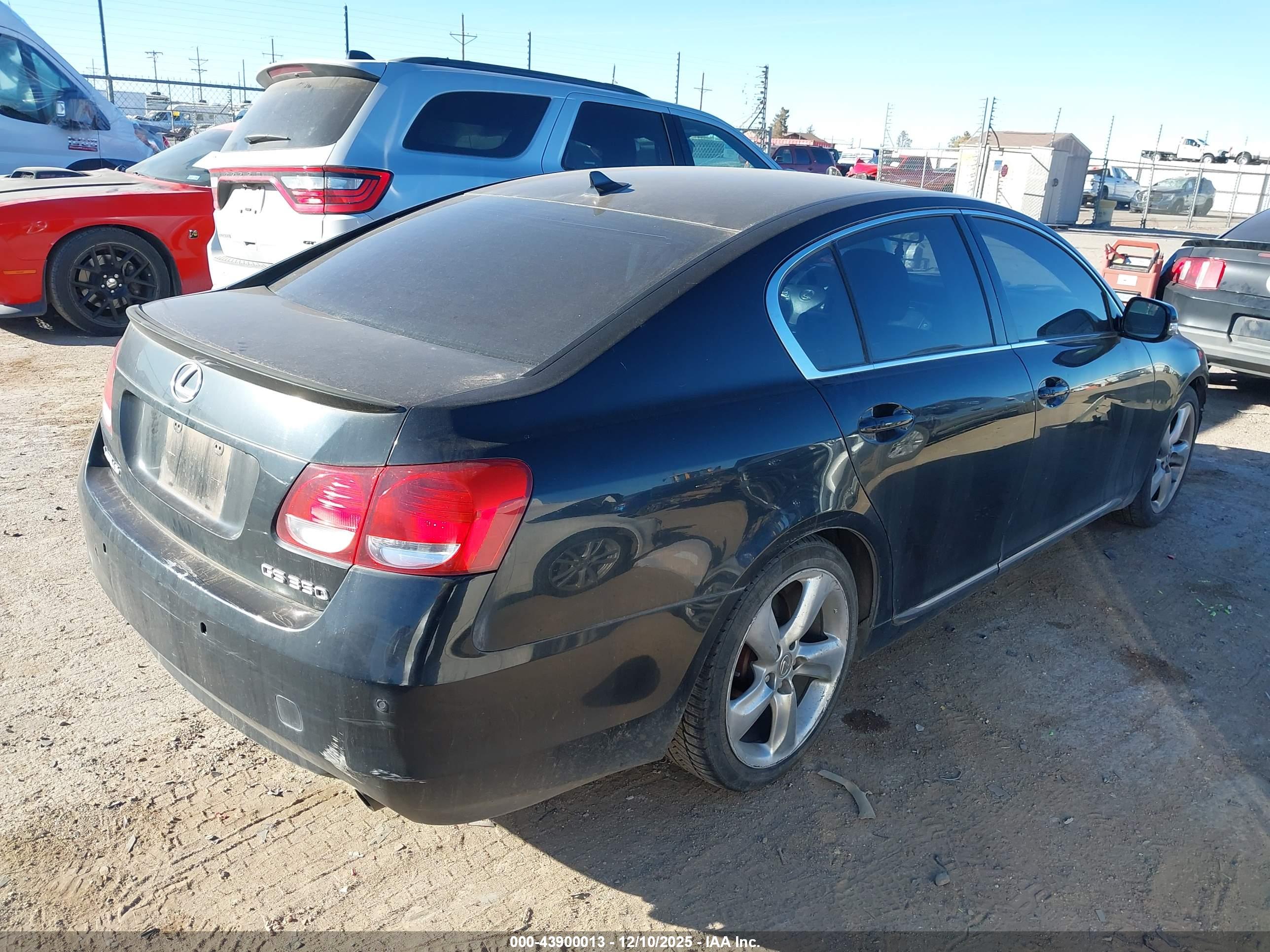 LEXUS GS image 4