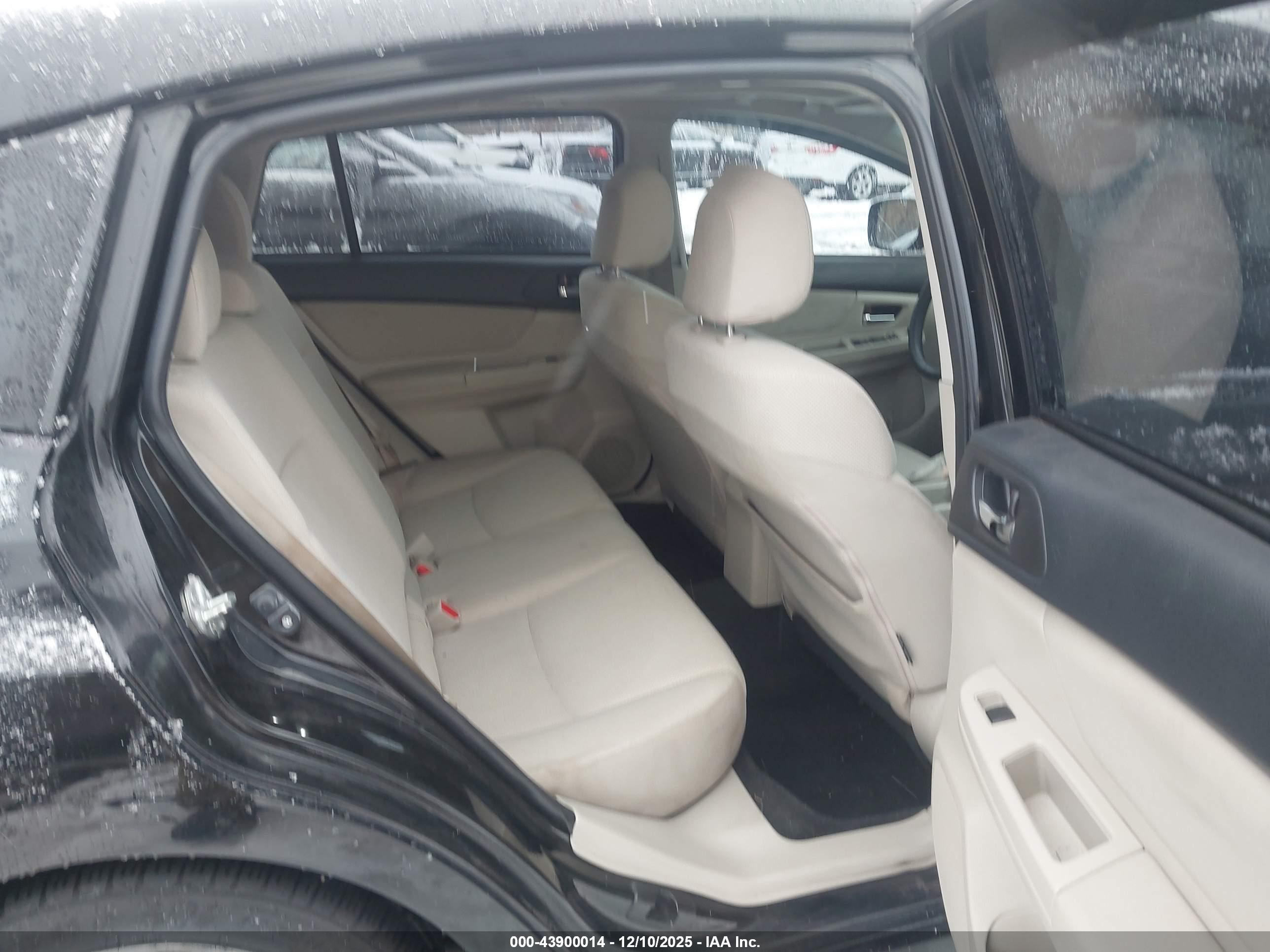 SUBARU IMPREZA image 8