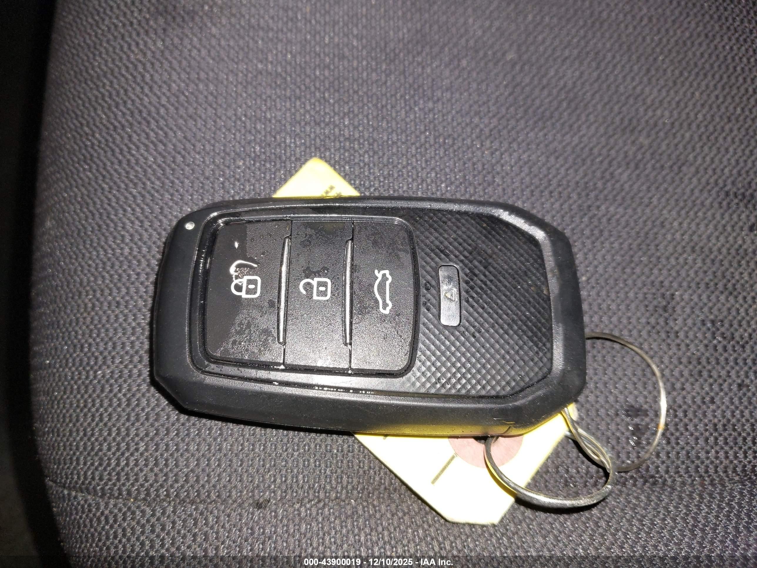 TOYOTA COROLLA image 11