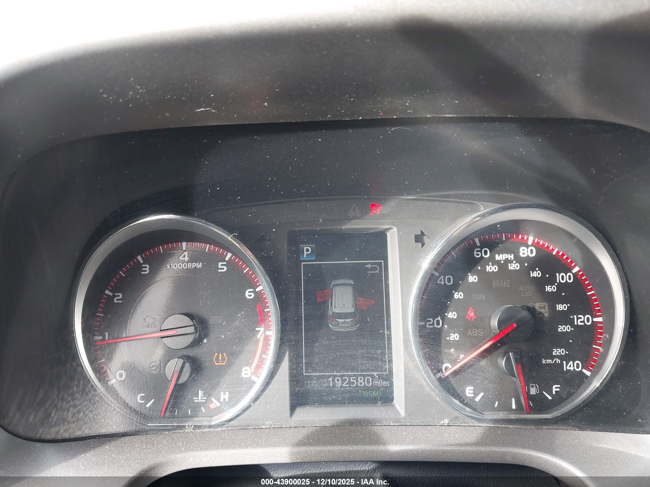 TOYOTA RAV4 image 7