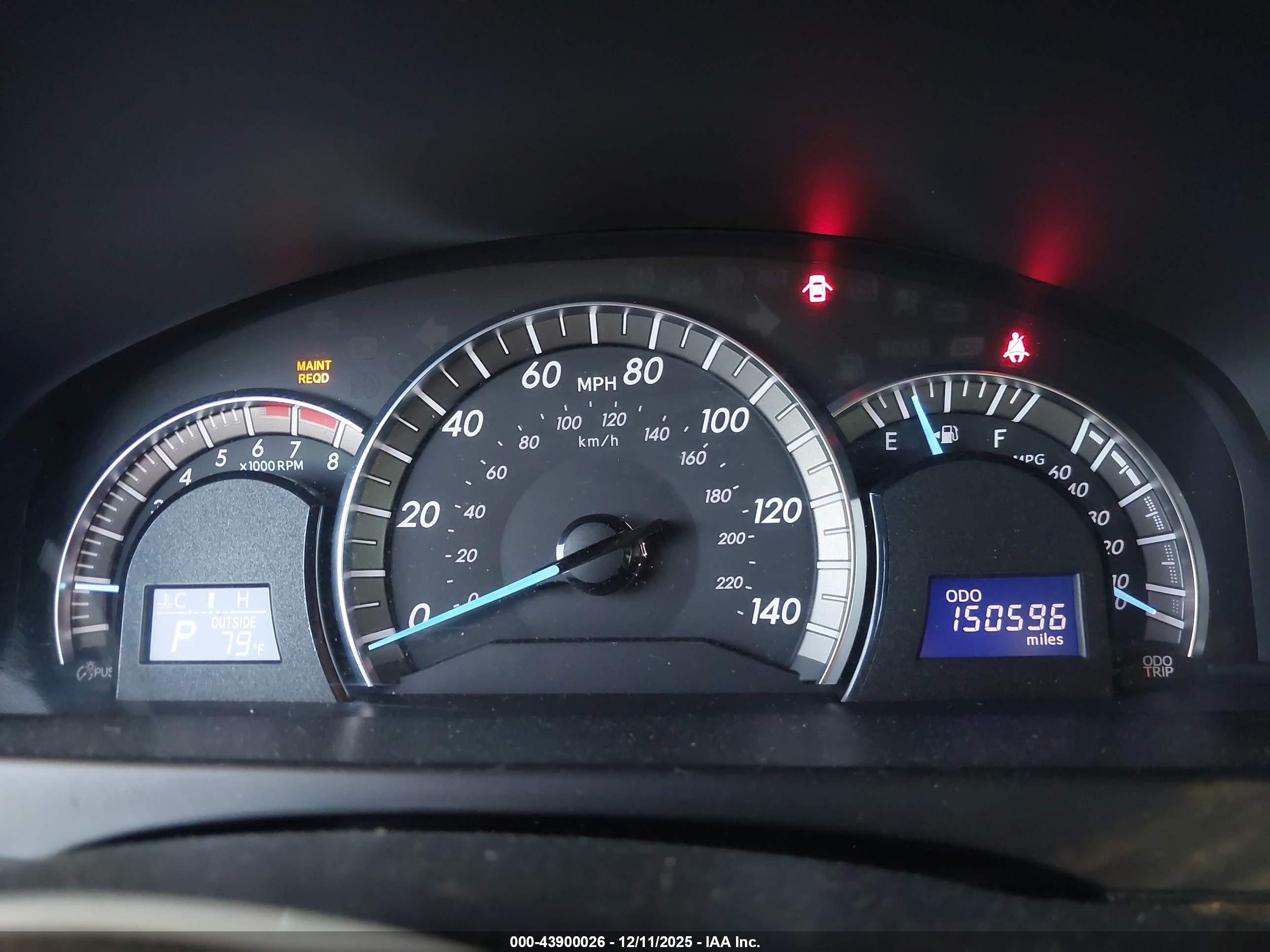 TOYOTA CAMRY image 7