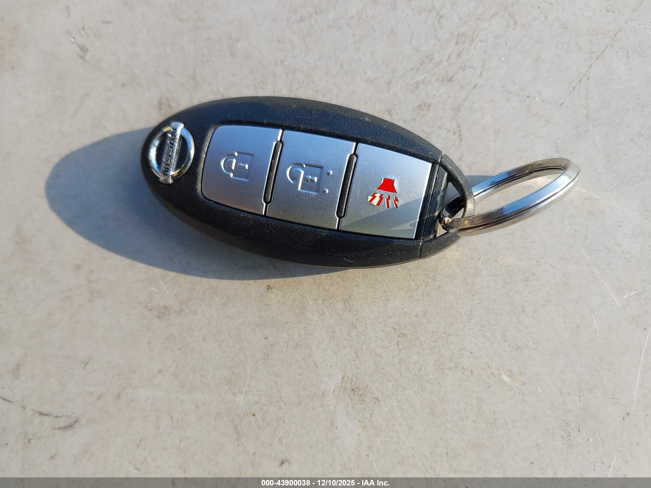 NISSAN PATHFINDER image 11