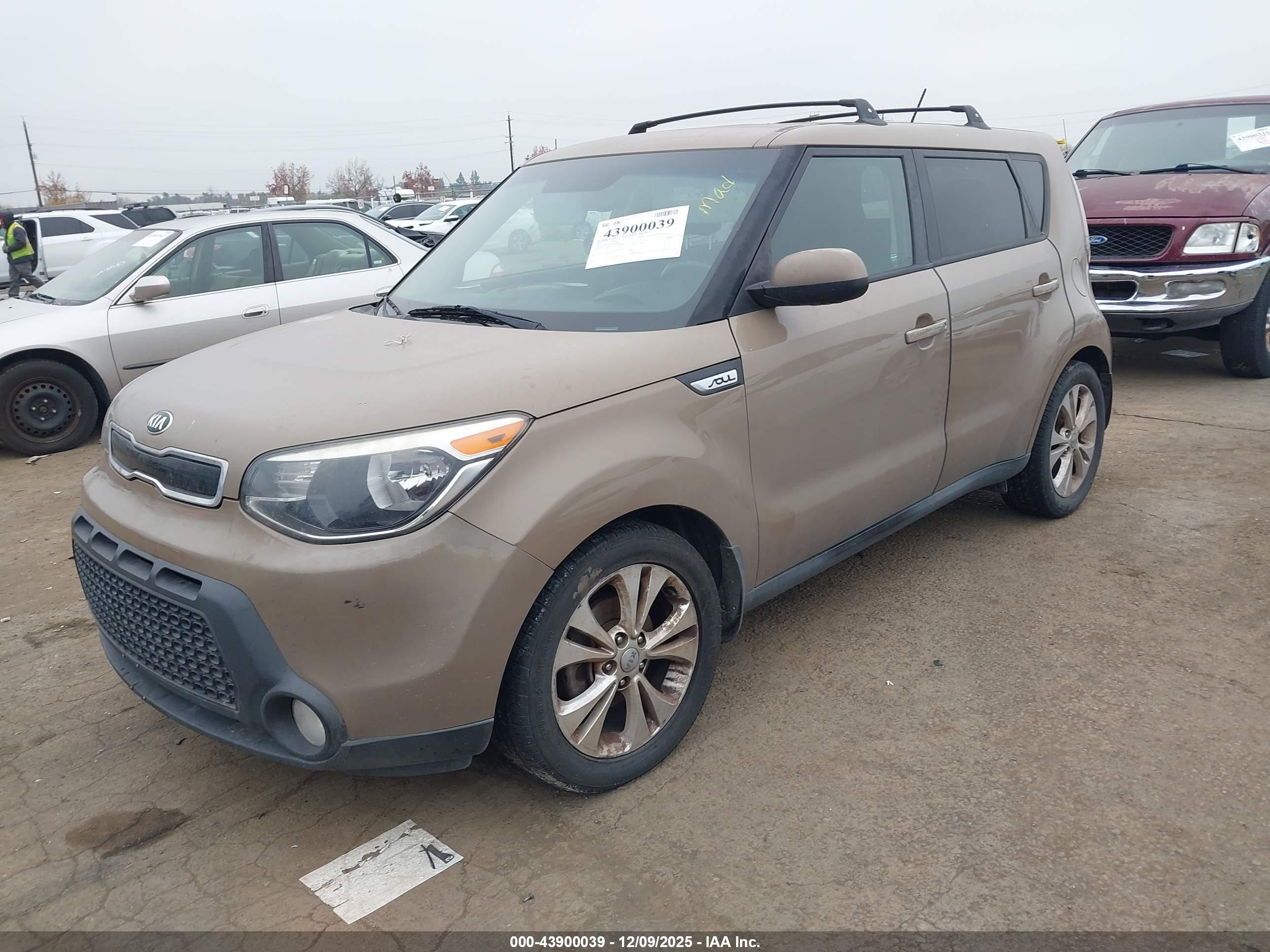 KIA SOUL image 2