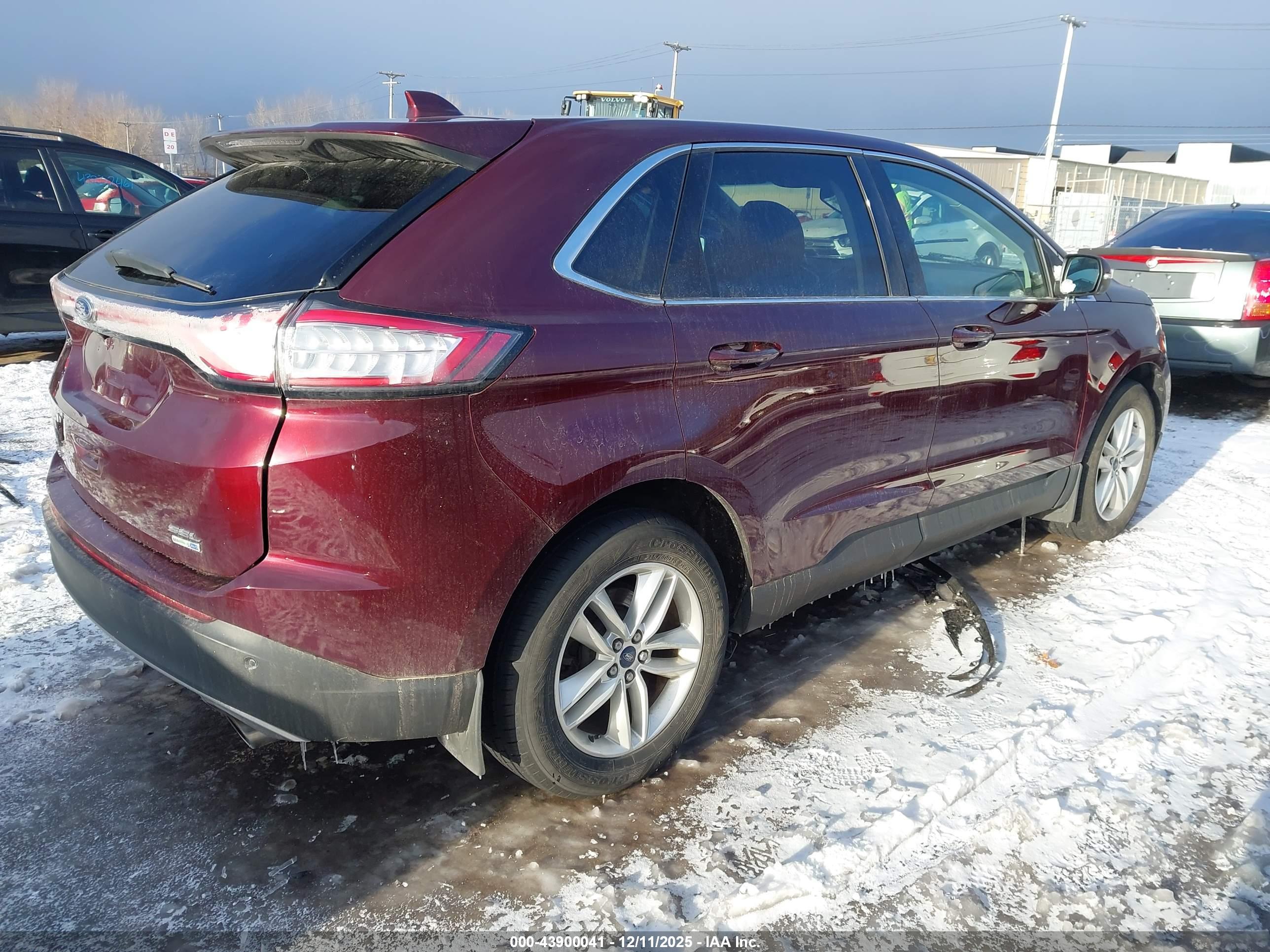 FORD EDGE image 4