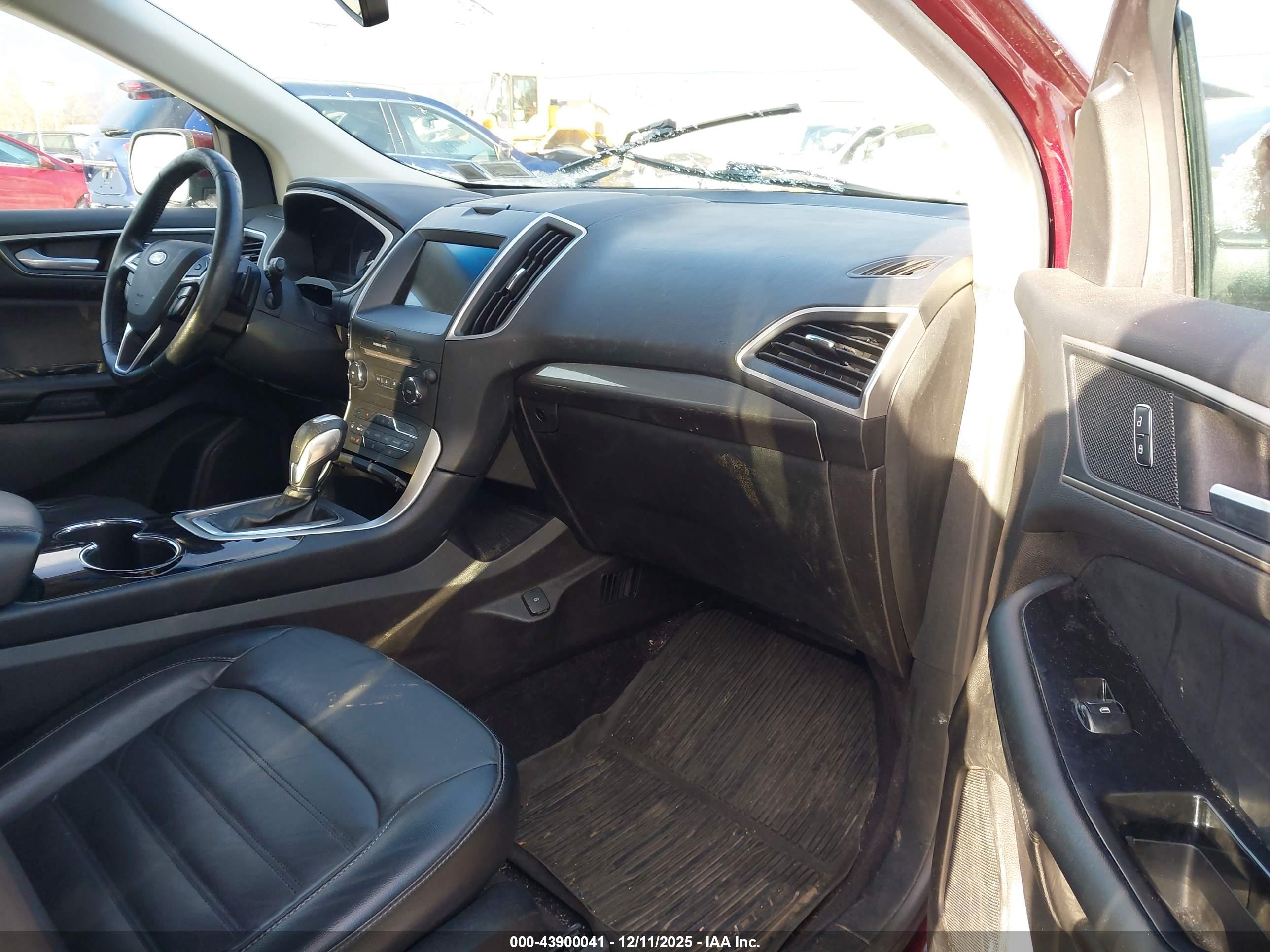 FORD EDGE image 5