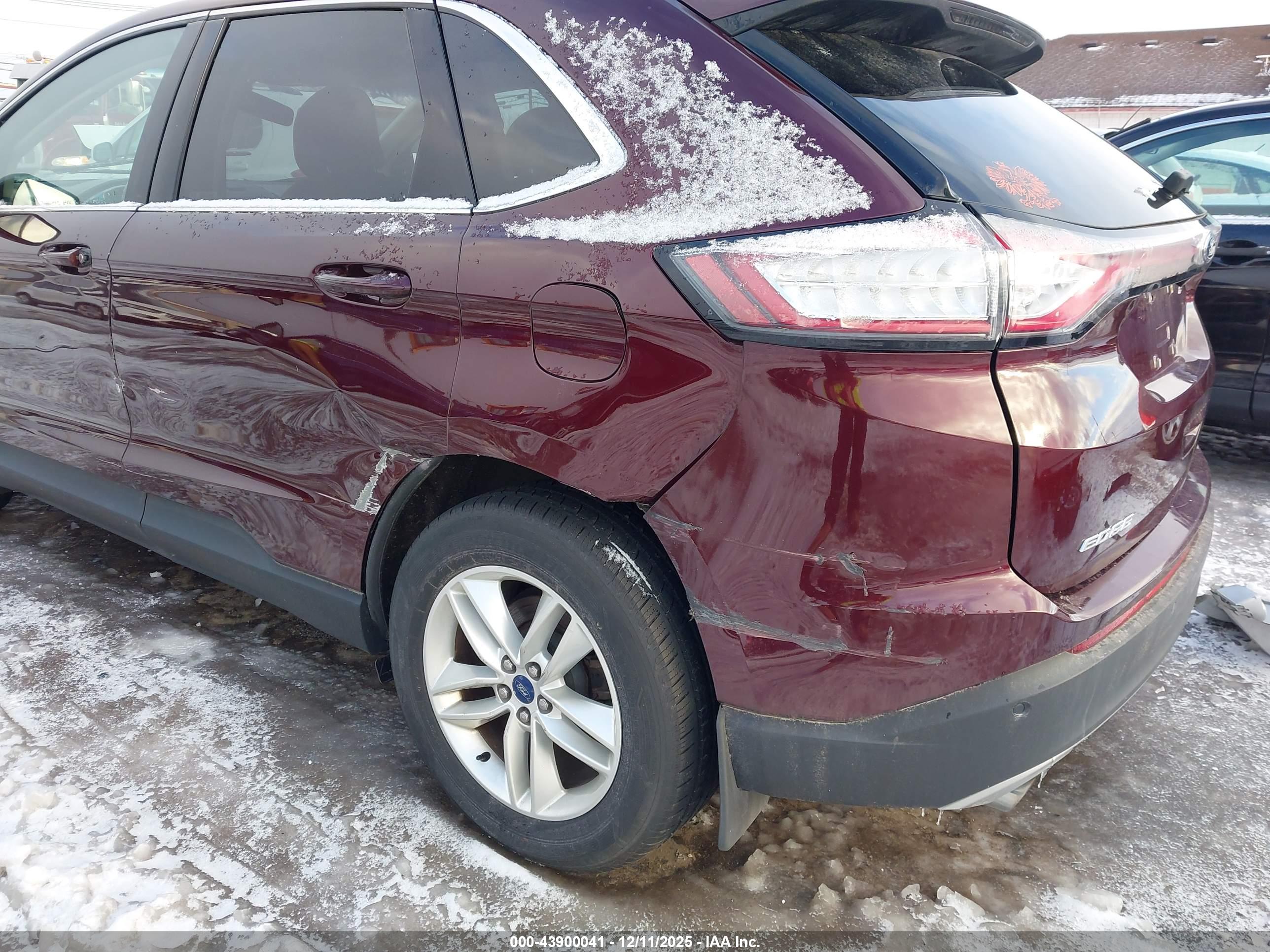 FORD EDGE image 6