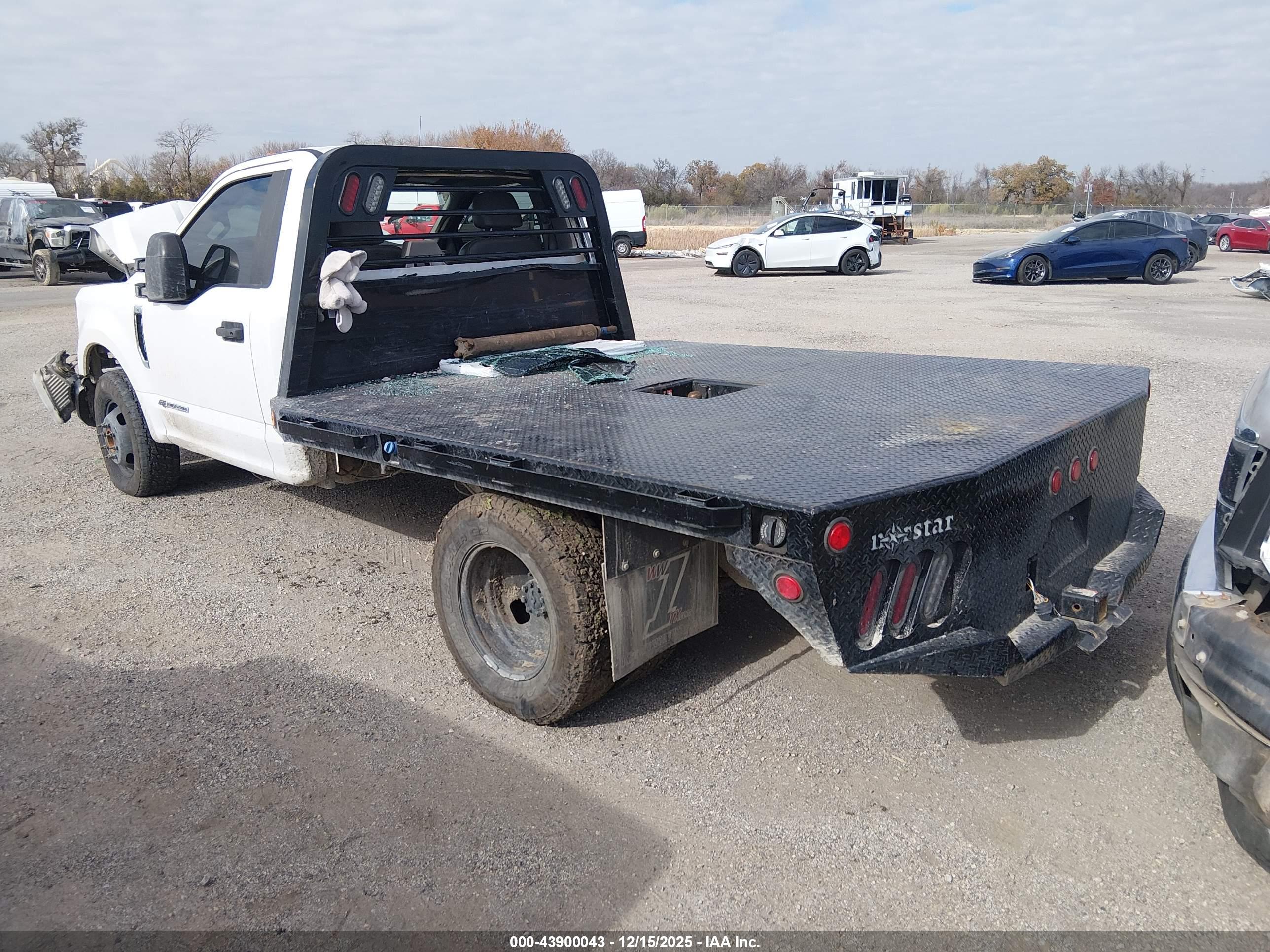 FORD F-350 image 3