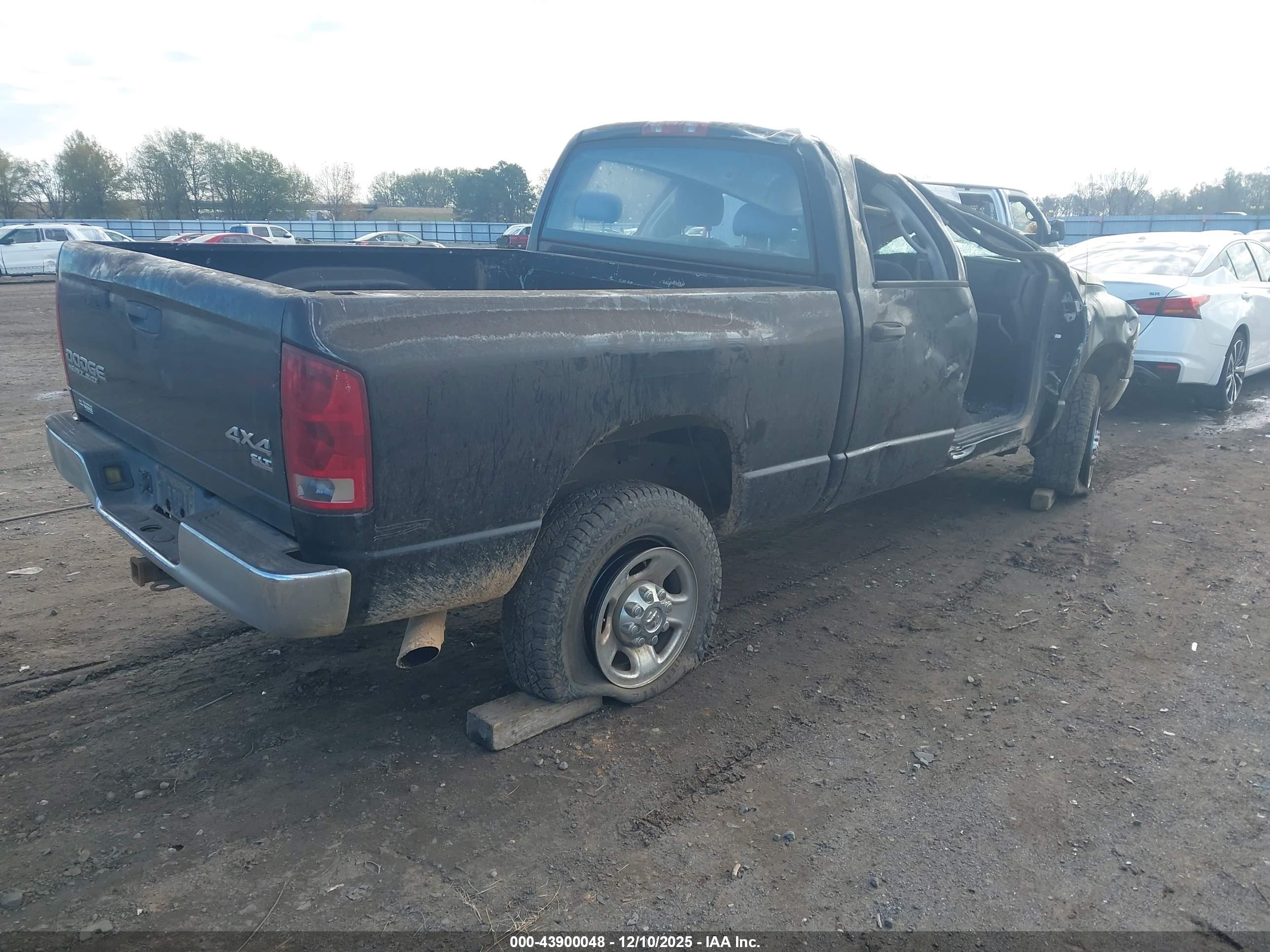 DODGE RAM image 4