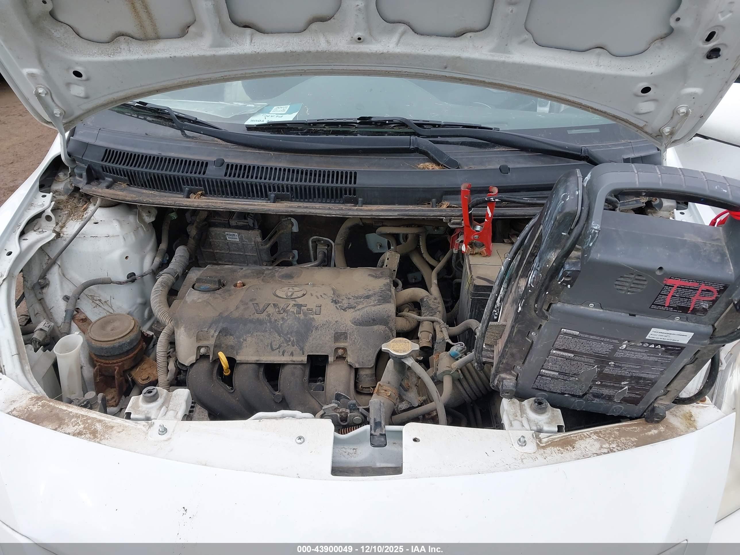 TOYOTA YARIS image 10