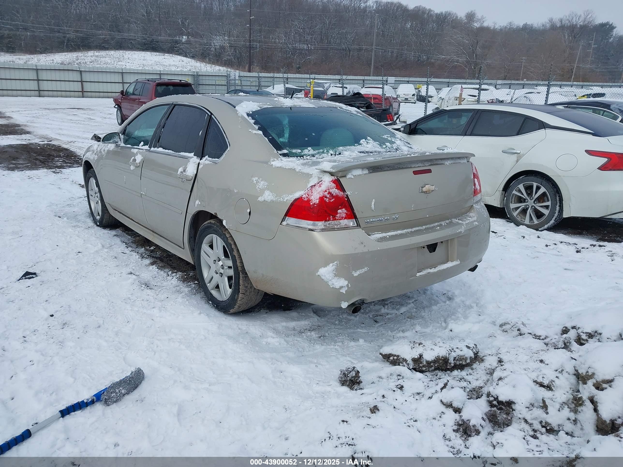CHEVROLET IMPALA image 3