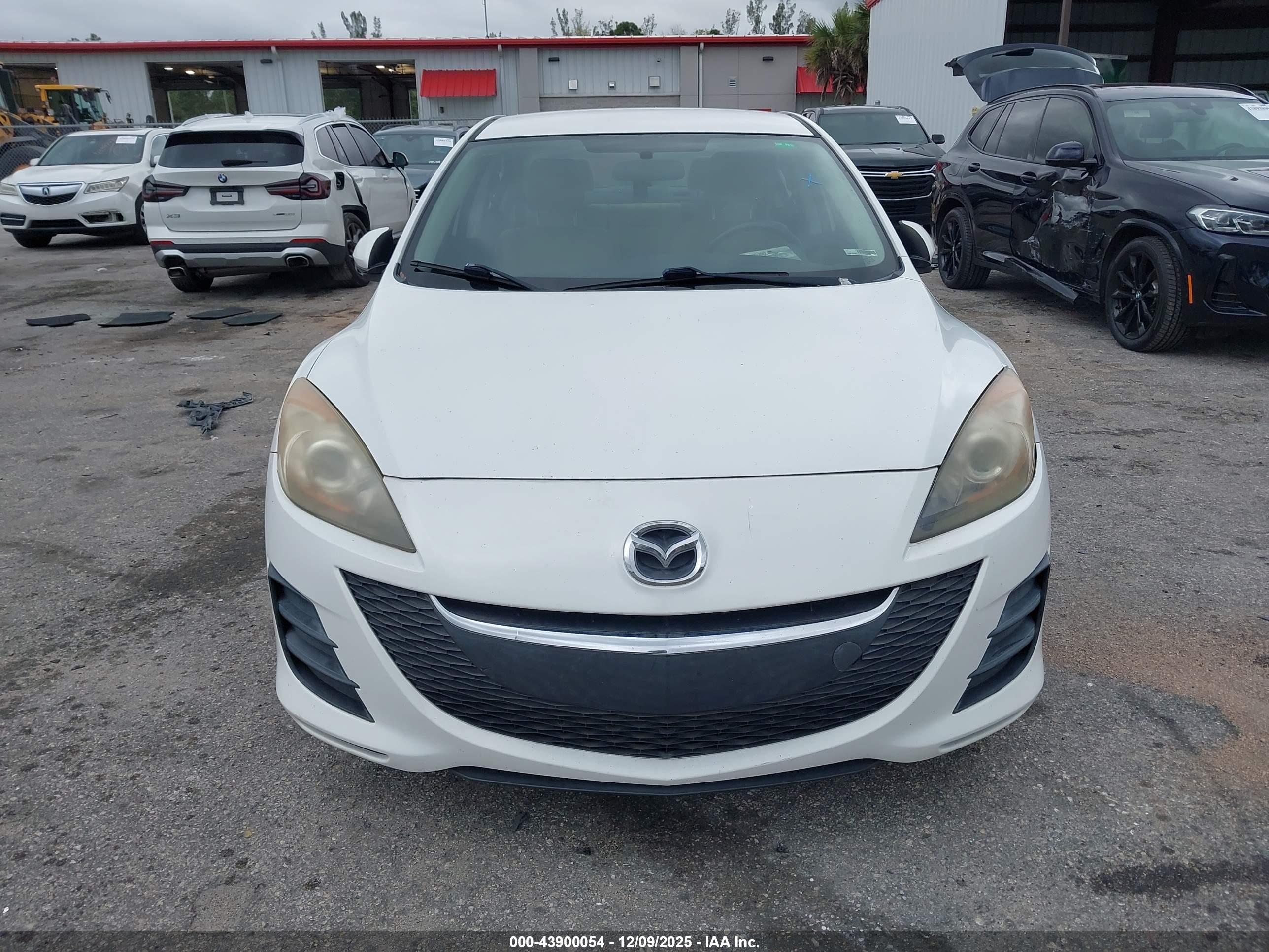 MAZDA MAZDA3 image 6