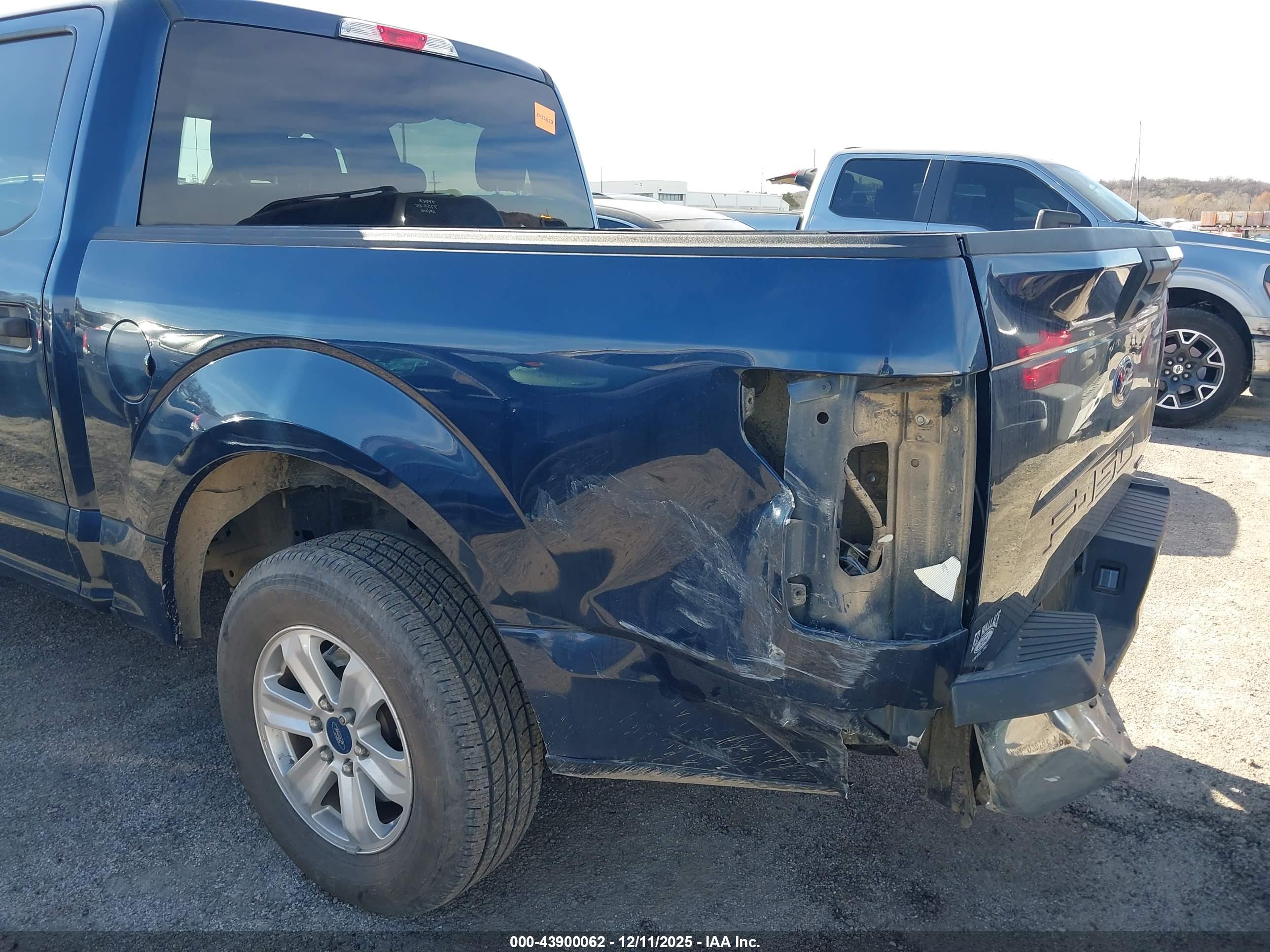 FORD F-150 image 6