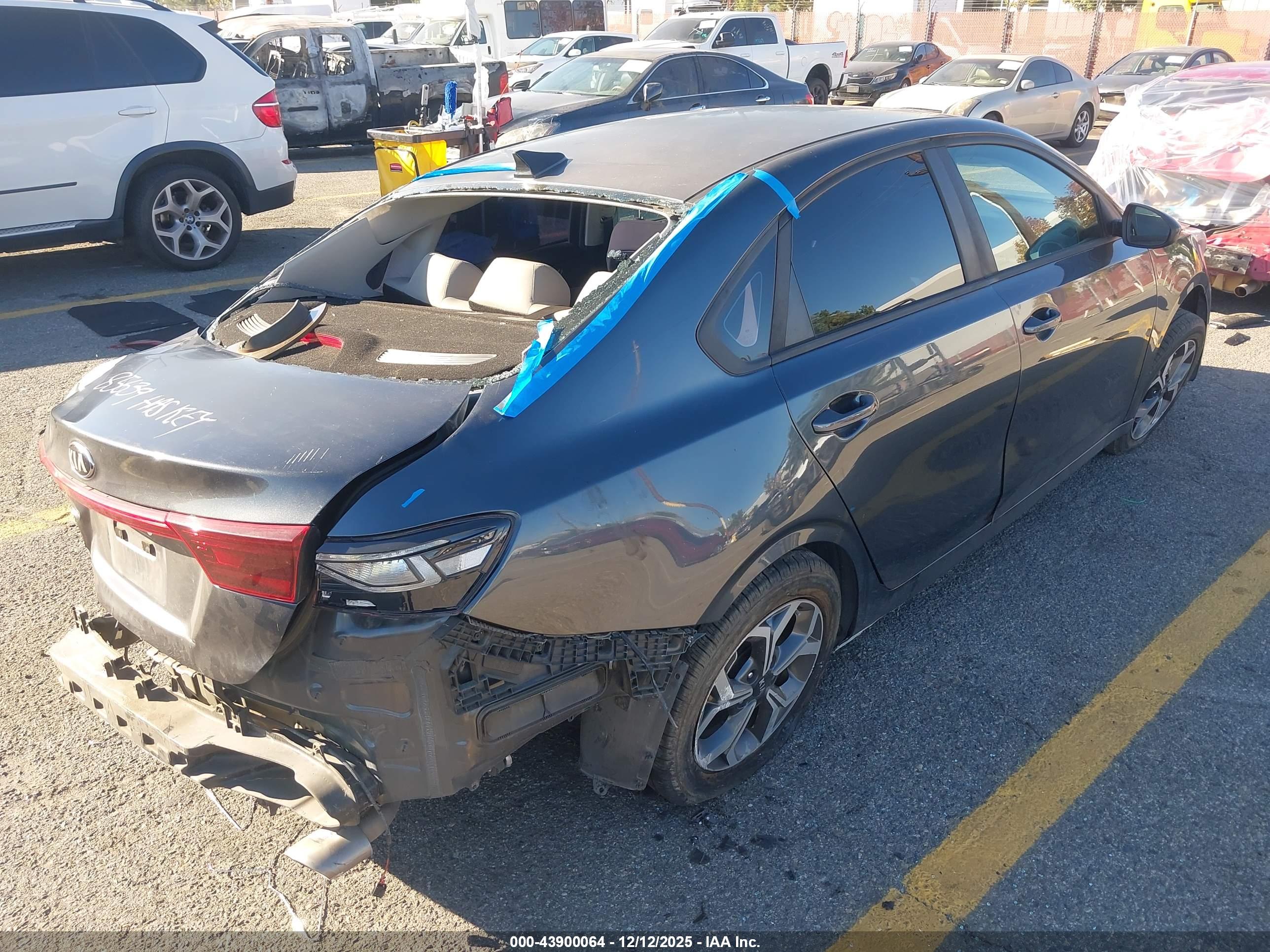 KIA FORTE image 4