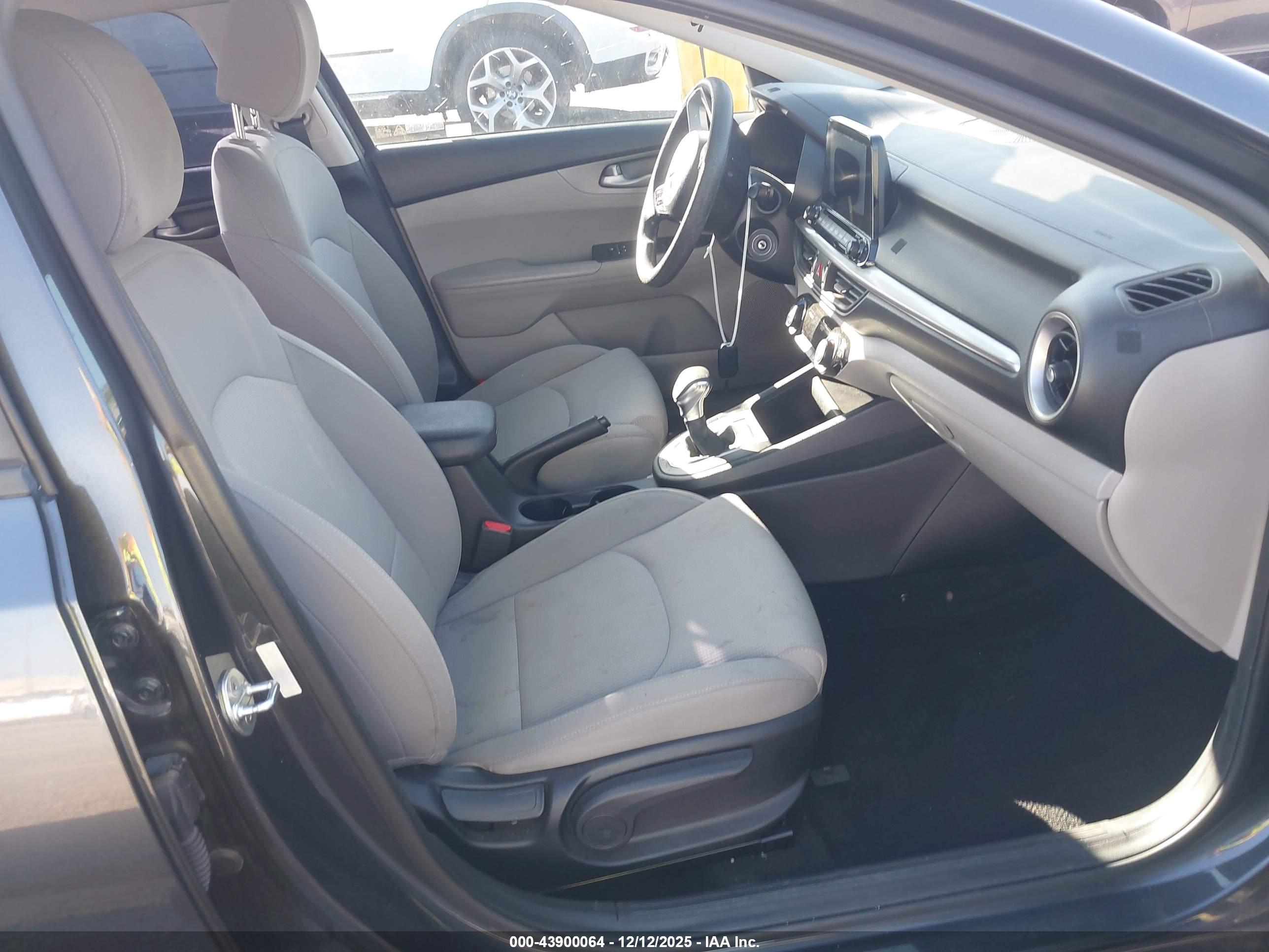 KIA FORTE image 5