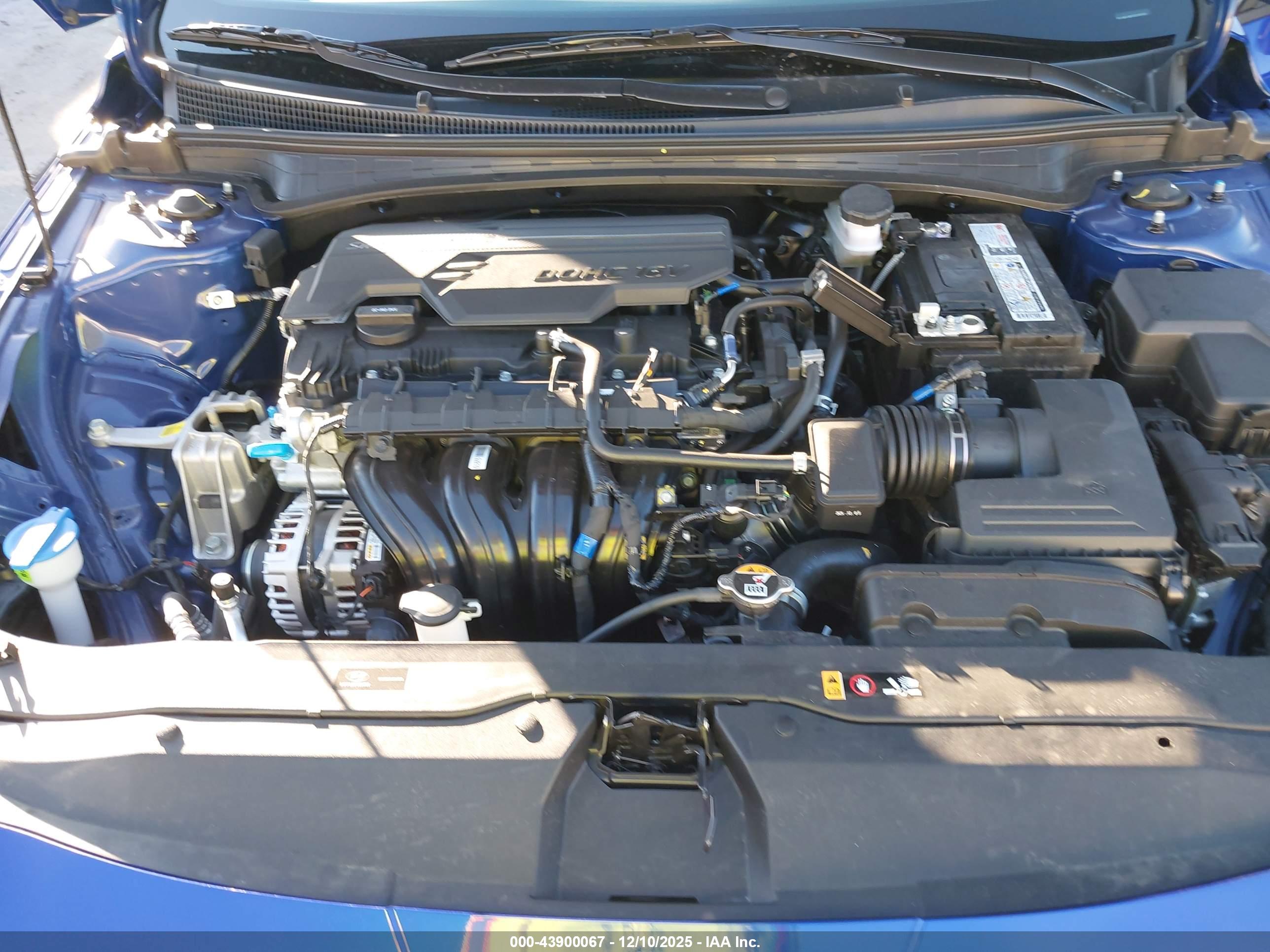 HYUNDAI ELANTRA image 10